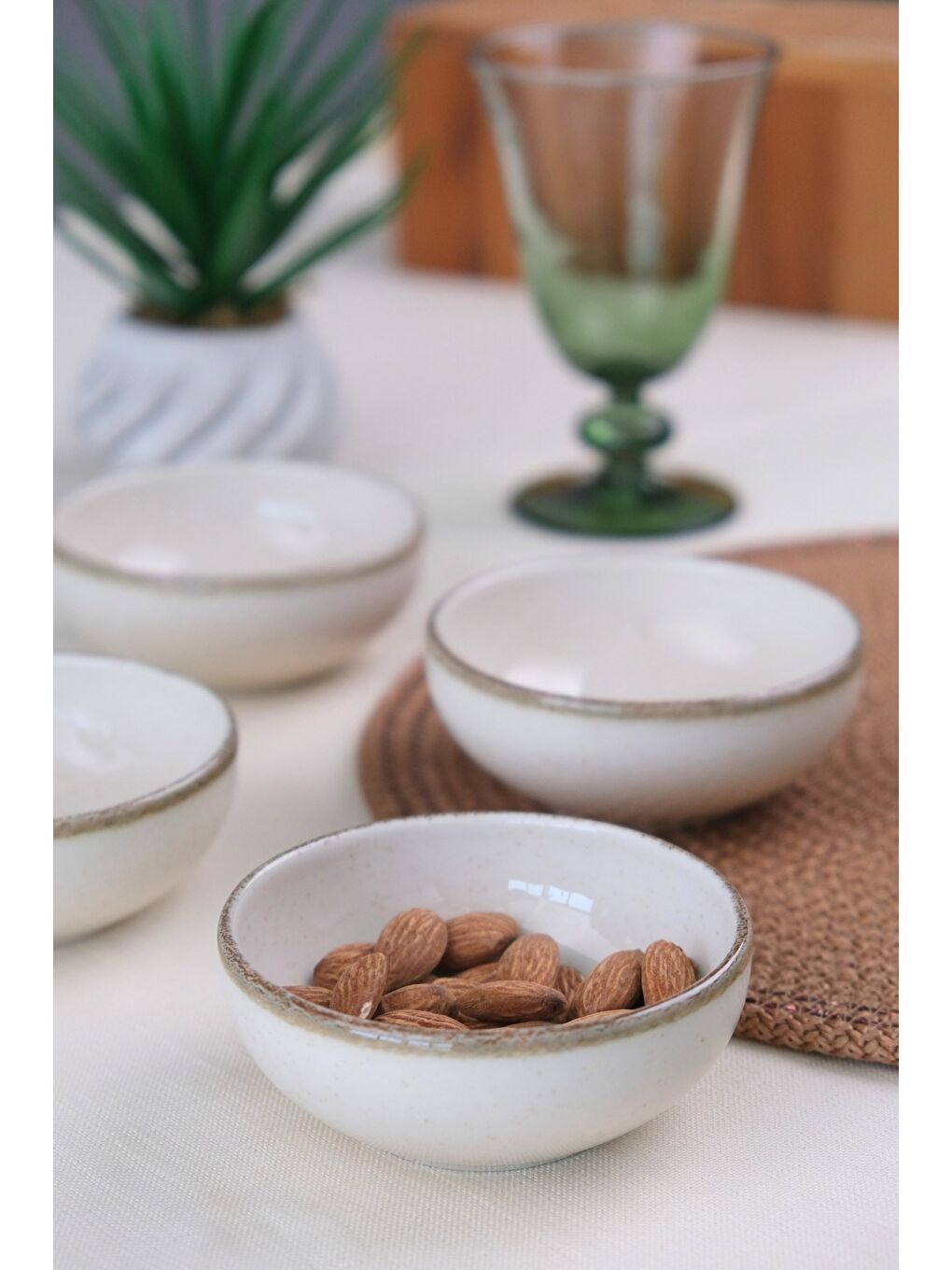 Bej Kütahya Porselen Moderna Kase Tarçın 4 Parça 10cm MUL10KSS4730P02-1