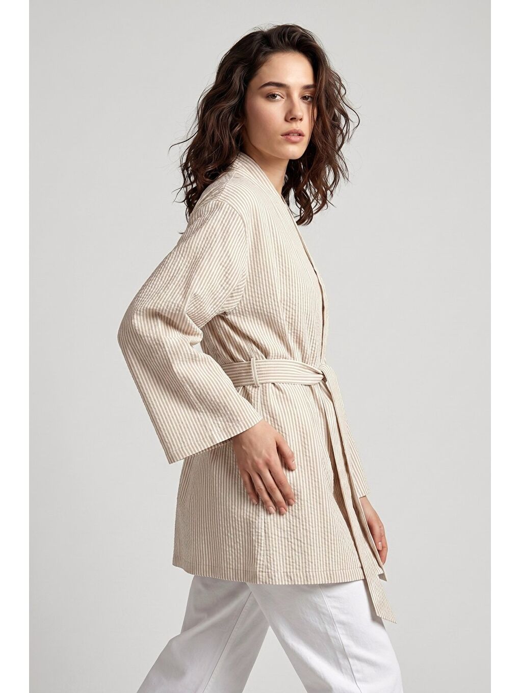 Bej Kadın Dikey Çizgili Geniş Kollu Yazlık Relaxed Kimono-3