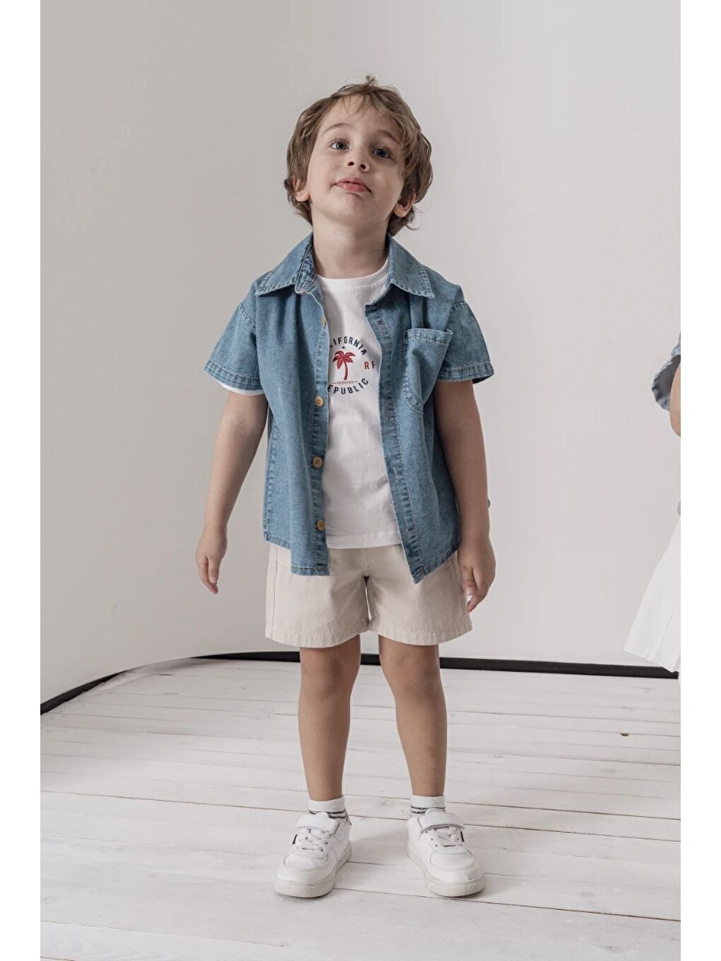 Ekru Jean gömlek T-shirt Şort 3lü Yazlık Erkek Çocuk Takım 3711