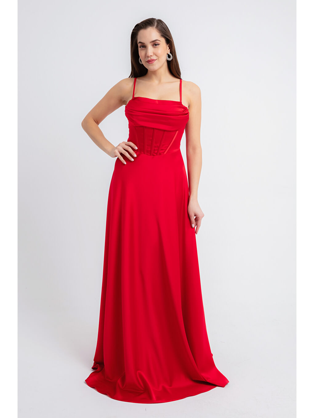 Kadın Kırmızı İnce Askılı Sırt İp Bağlama Detaylı Abiye-3