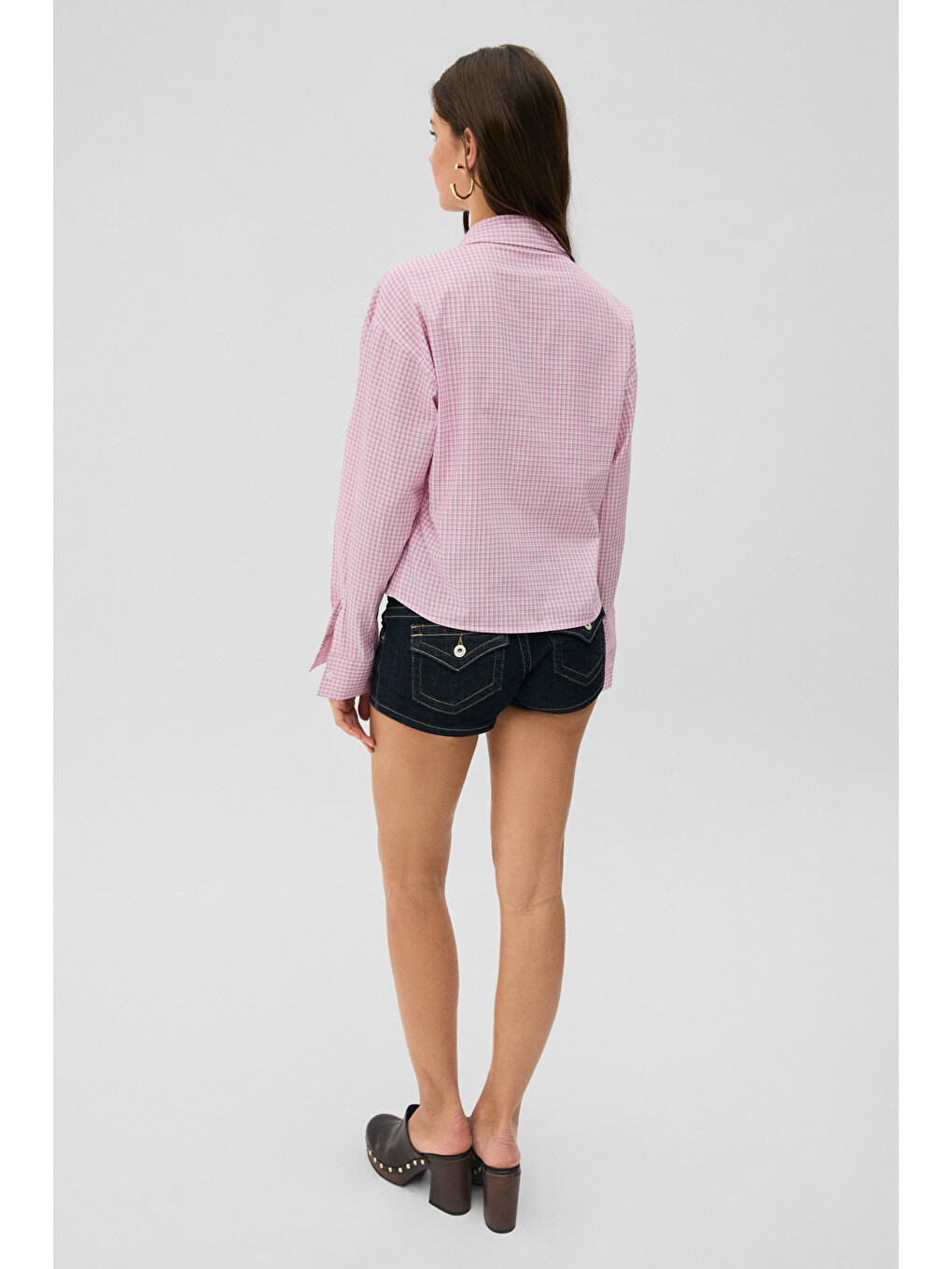 Medea Kadın Slim Fit %100 Organik Pamuklu Kahverengi Çizgili Slim Fit Pembe Gömlek-4