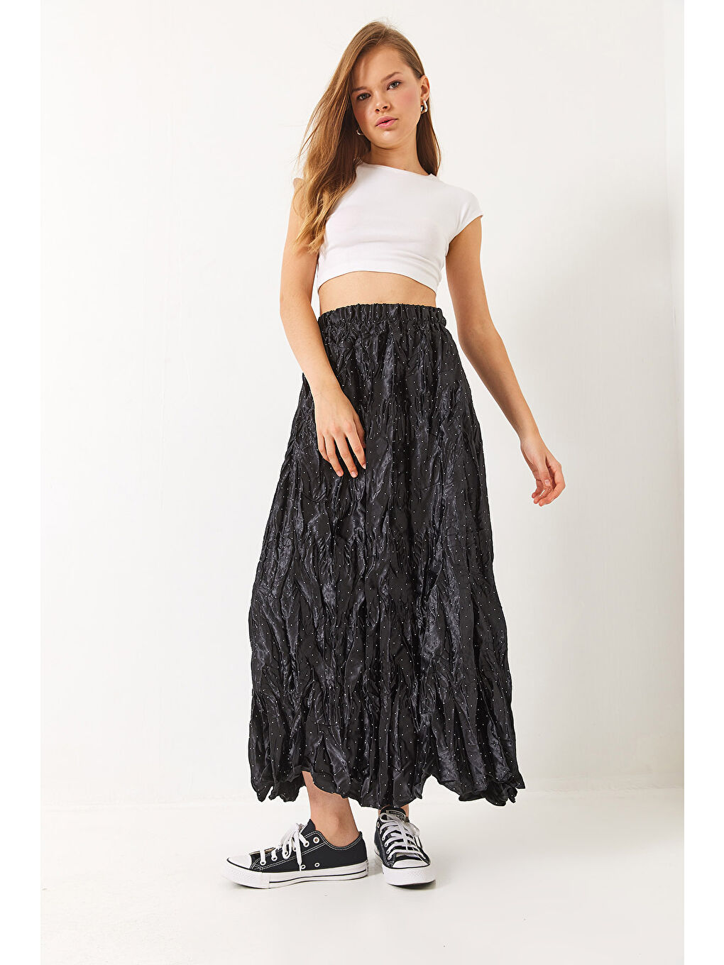 Siyah Kadın Beli Lastikli Taşlı Kraş Saten Etek-3