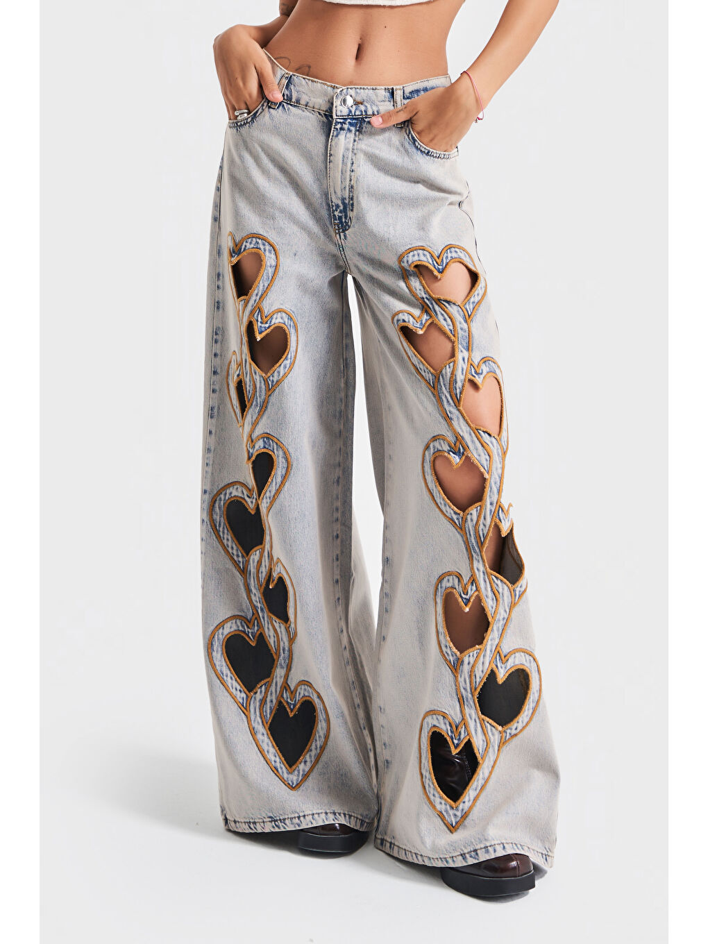 Mavi Kadın Jean Rengi Kalp Nakışlı Özel Tasarım Palazzo Fit Orta Bel Denim Jean