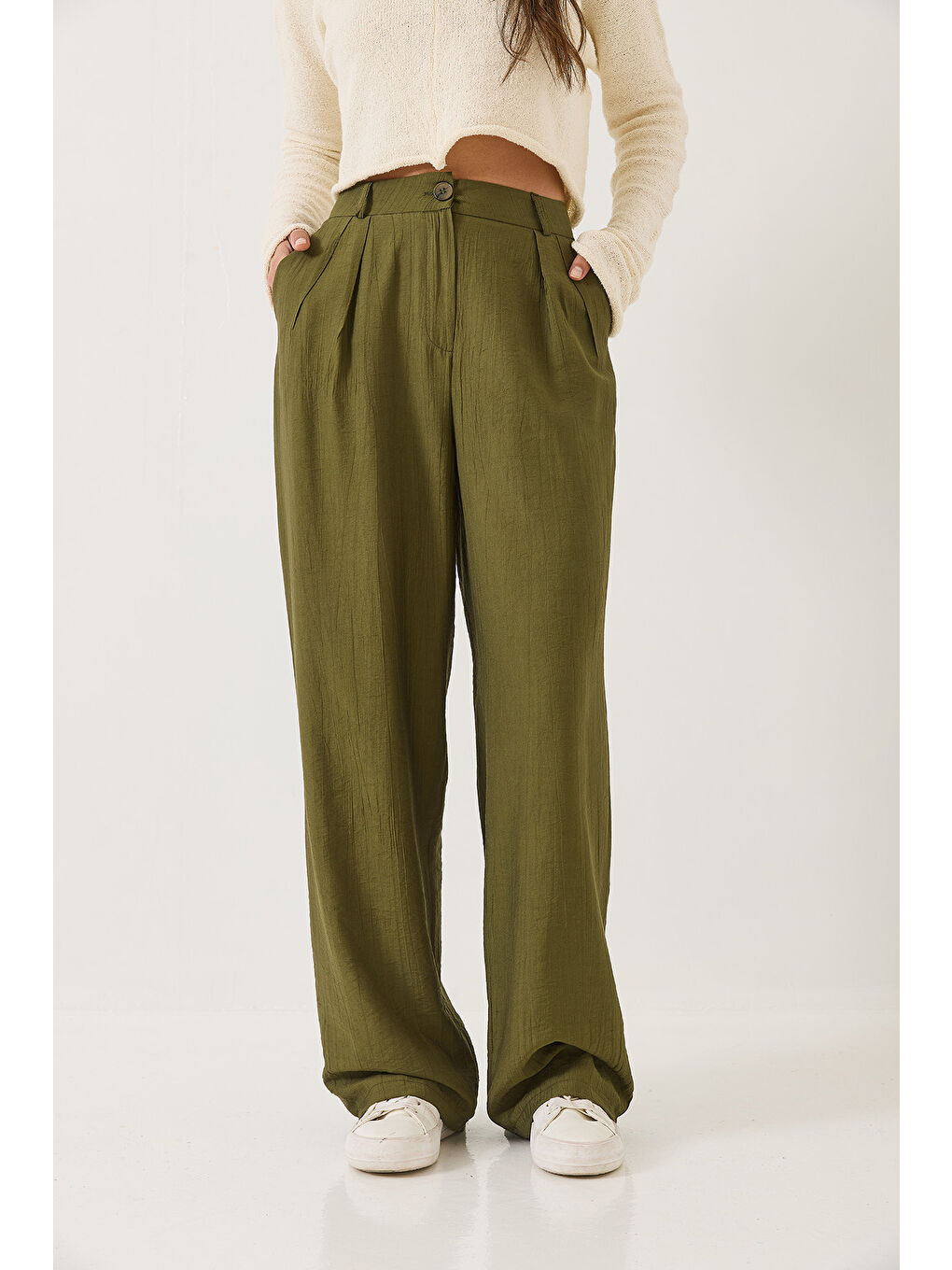 Haki Kadın Cep Detaylı Palazzo Kumaş Pantolon-4