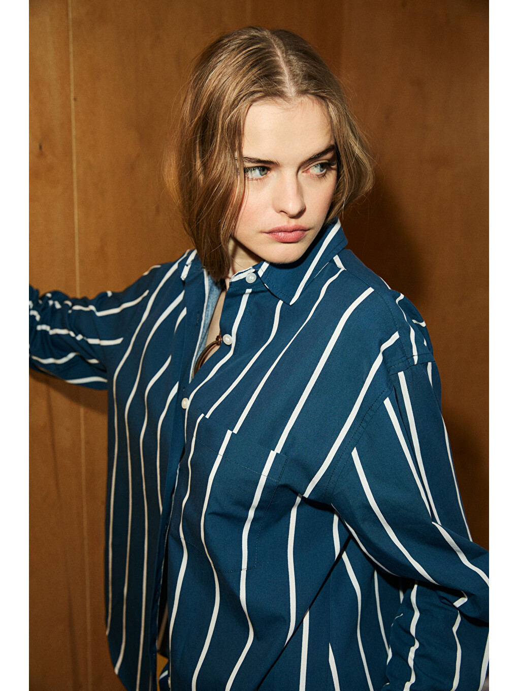 Mırel Kadın Oversize Fit %100 Organik Pamuklu Lacivert Gömlek-4
