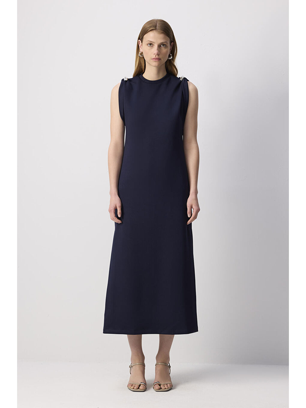 Lacivert Metal Aksesuar Detaylı Elbise