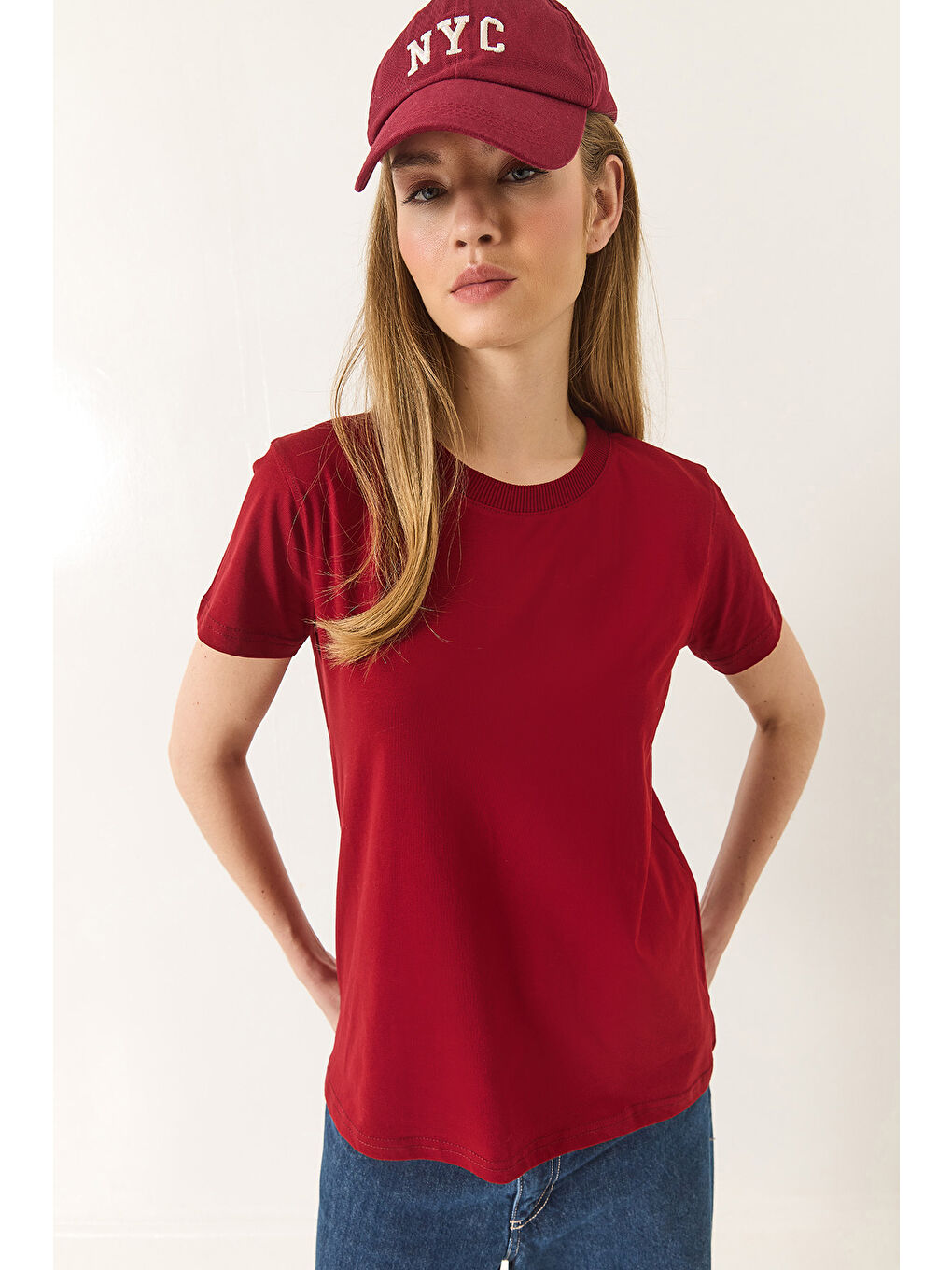 Bordo Kadın % Organik Pamuklu Comfort Fit Arkası Uzun Basic T-shirt-2