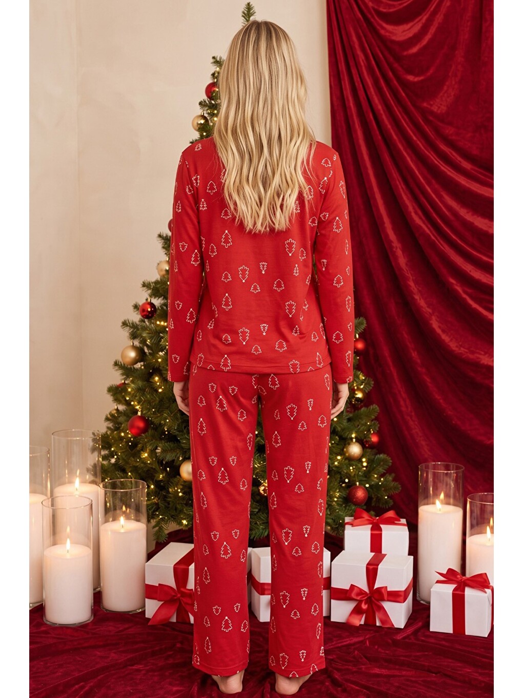 Kırmızı Yılbaşı Temalı Desenli Termal Kumaşlı Ultra Soft Yumuşak Örme Pijama Takımı-2