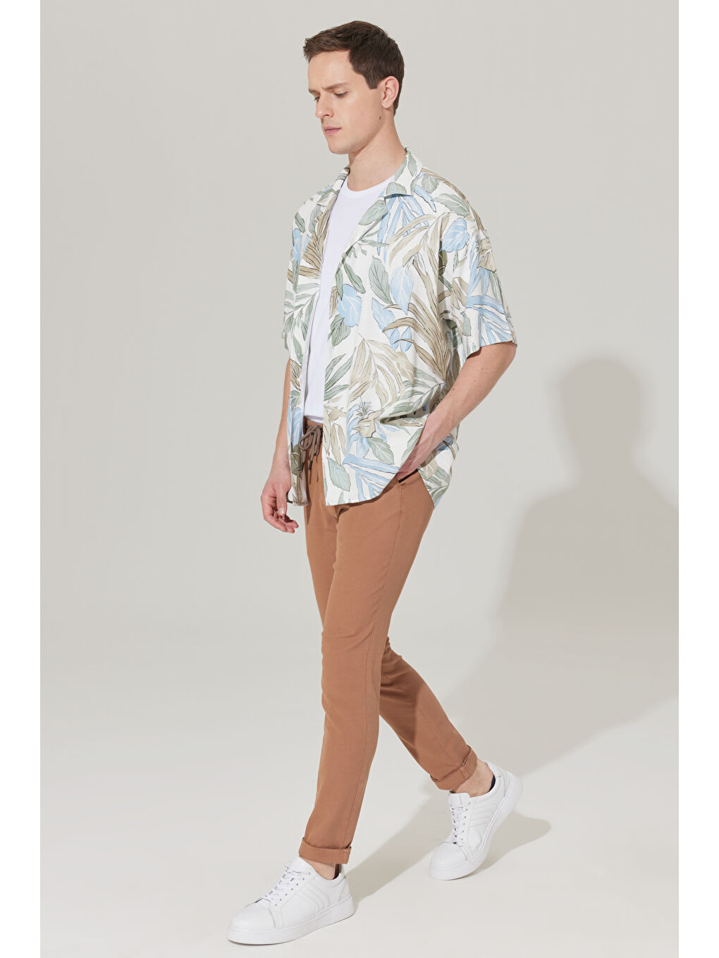 Bej Erkek Vizon Slim Fit Dar Kesim Diyagonal Desenli Esnek Pantolon-6