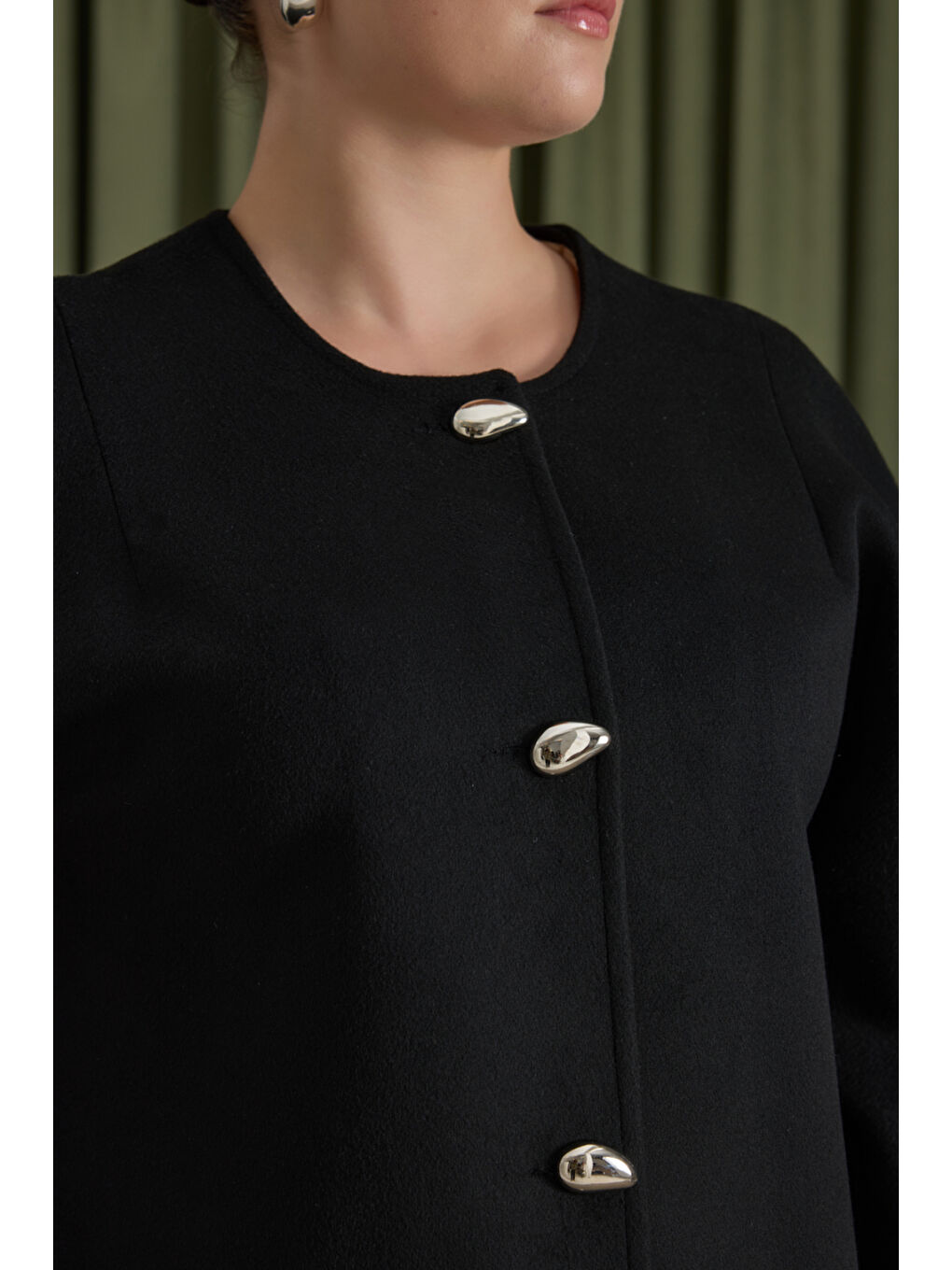 Siyah Sıfır Yaka Manto-4