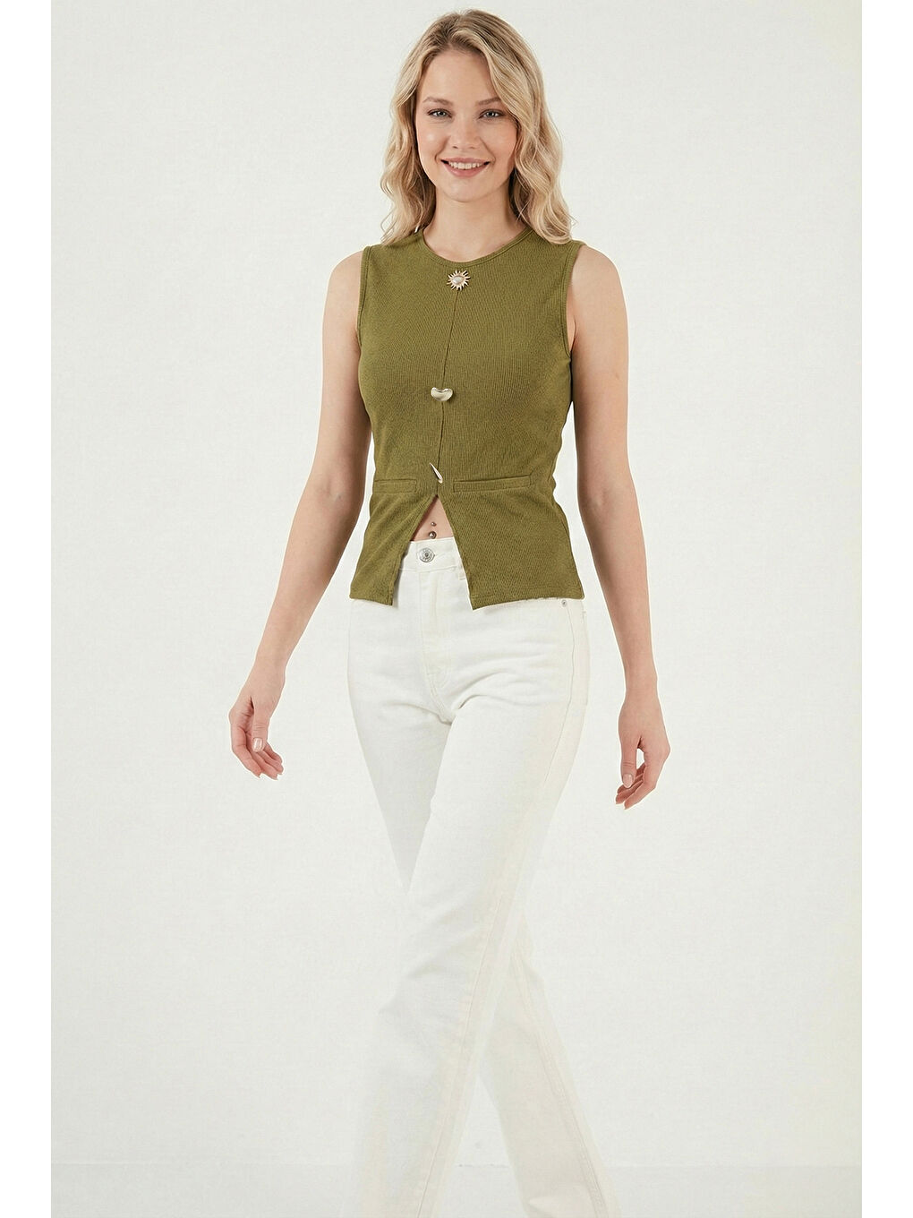 Yeşil Fittted Fit Bisiklet Yaka Aksesuar Detaylı Kadın Bluz 5866475-3