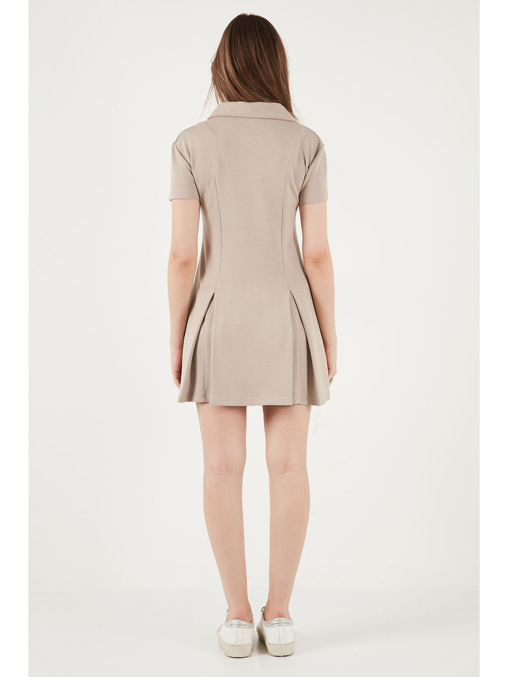 Bej Fitted Fit Klasik Yaka Fermuar Detaylı Pileli Kadın Mini Elbise 5866659-5