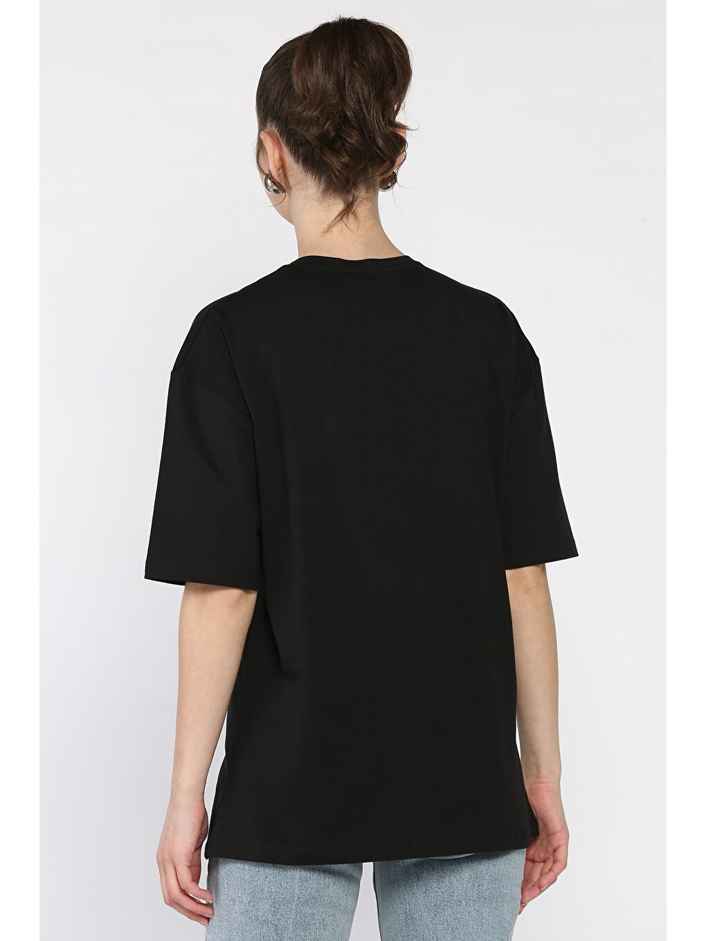 Siyah Bisiklet Yaka Baskılı Kadın Tişört-2