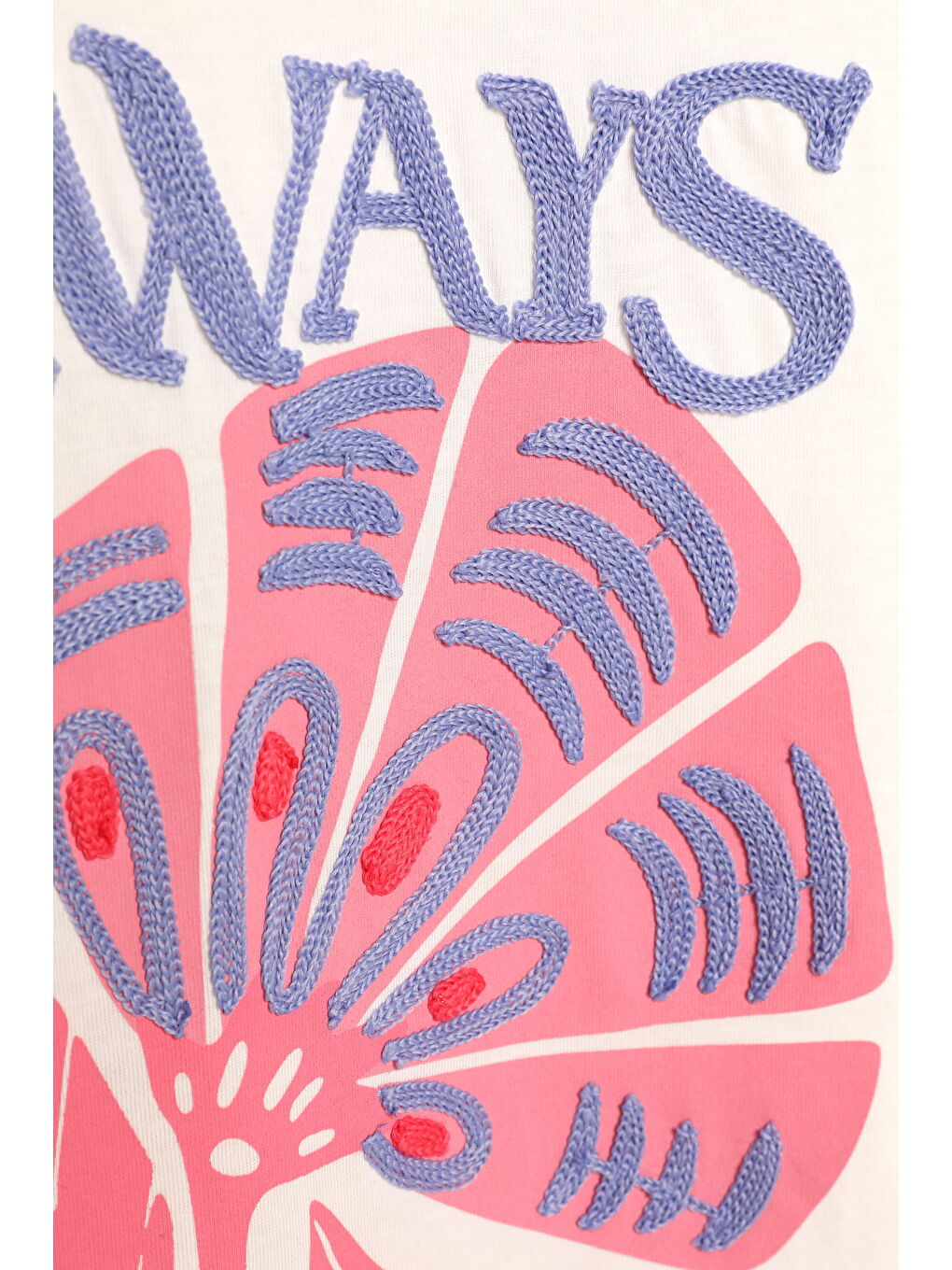 Yazı Nakışlı Çiçek Baskılı Tişört Ekru-2