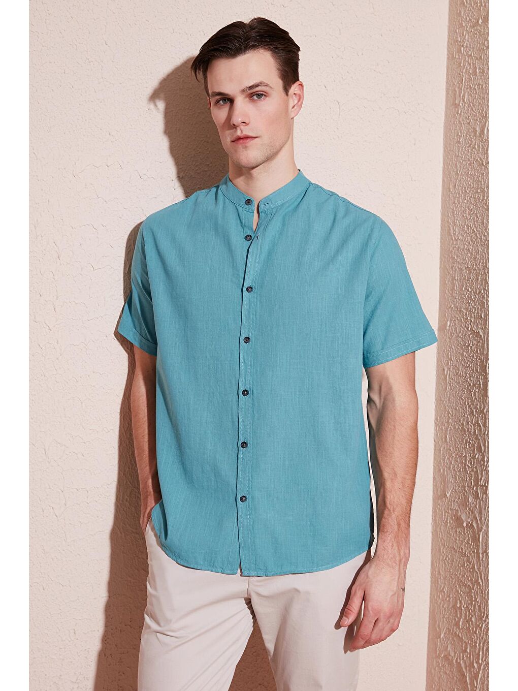 Petrol Keten Görünümlü Hakim Yaka Kısa Kol %100 Pamuk Erkek Gömlek CF21S113899