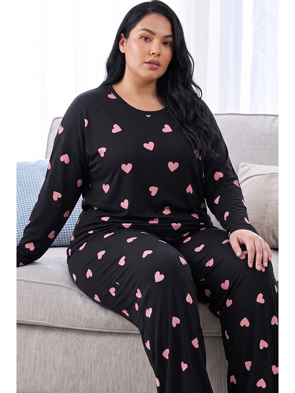 Siyah Desenli Termal Kumaşlı Ultra Soft Yumuşak Büyük Beden Battal Boy Örme Pijama Takımı