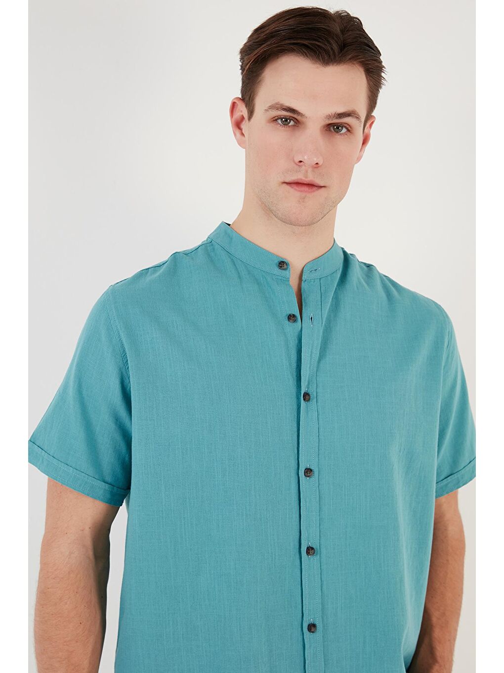 Petrol Keten Görünümlü Hakim Yaka Kısa Kol %100 Pamuk Erkek Gömlek CF21S113899-3