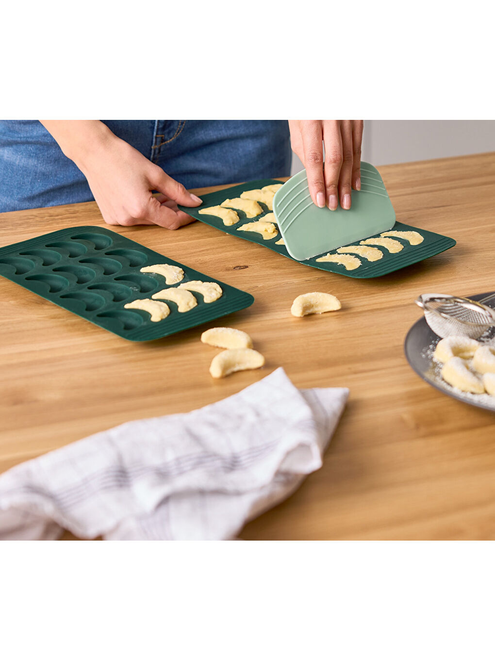 Siyah Vanilyalı Kurabiye Pişirme Altlığı, 2li-2