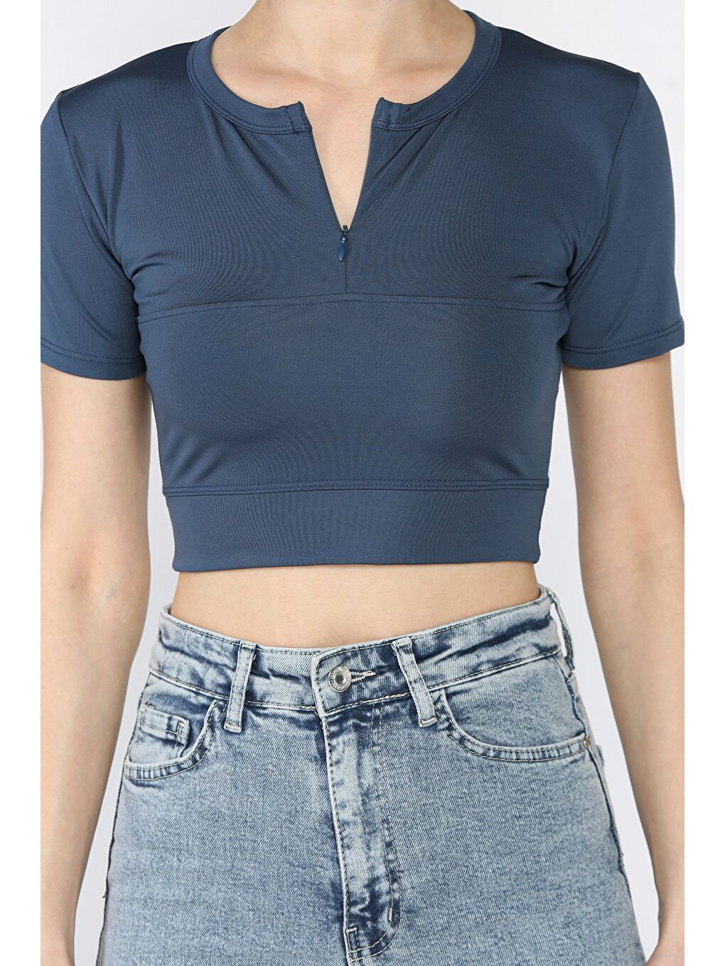 Petrol Kadın Ön Fermuarlı Modal Kumaş Crop Top Bluz-3