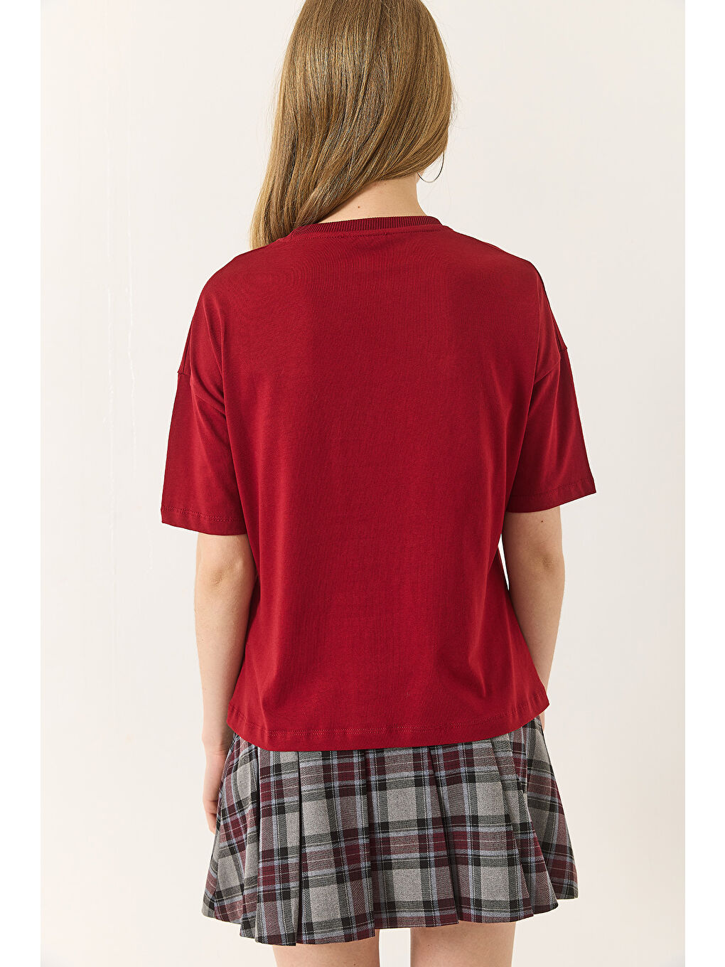 Bordo Kadın % Organik Pamuk Relaxed Fit Yırtmaçlı Yuvarlak Yakalı T-Shirt-6