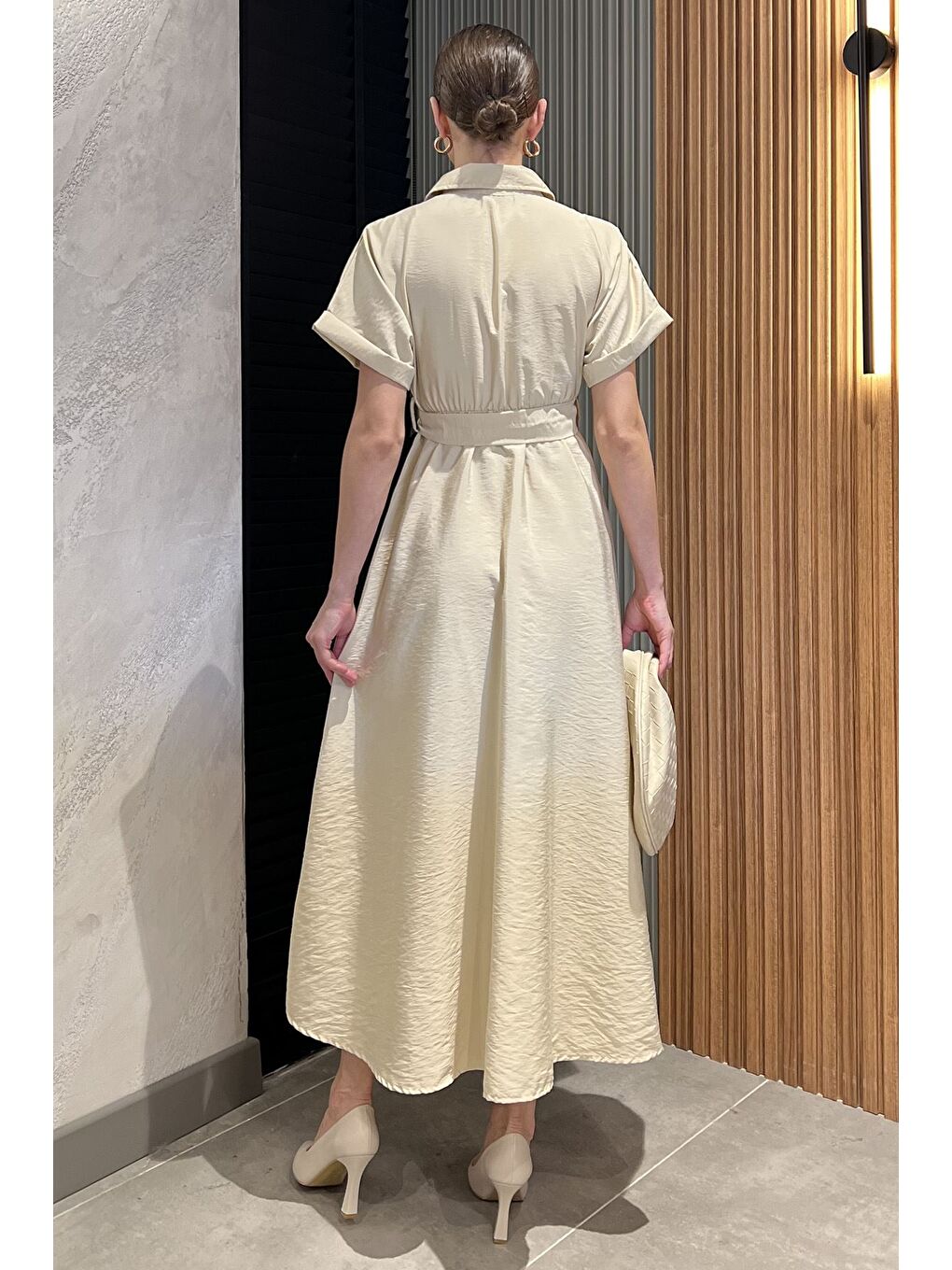 Ekru Boydan Düğmeli Bel Lastikli Kemerli Kısa Kol Elbise-2