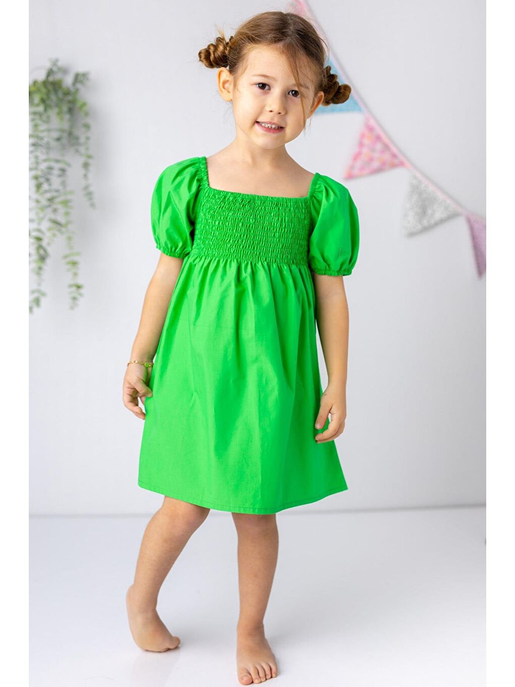 Yeşil Kız Çocuk Balon Kollu Gipeli Dokuma Elbise