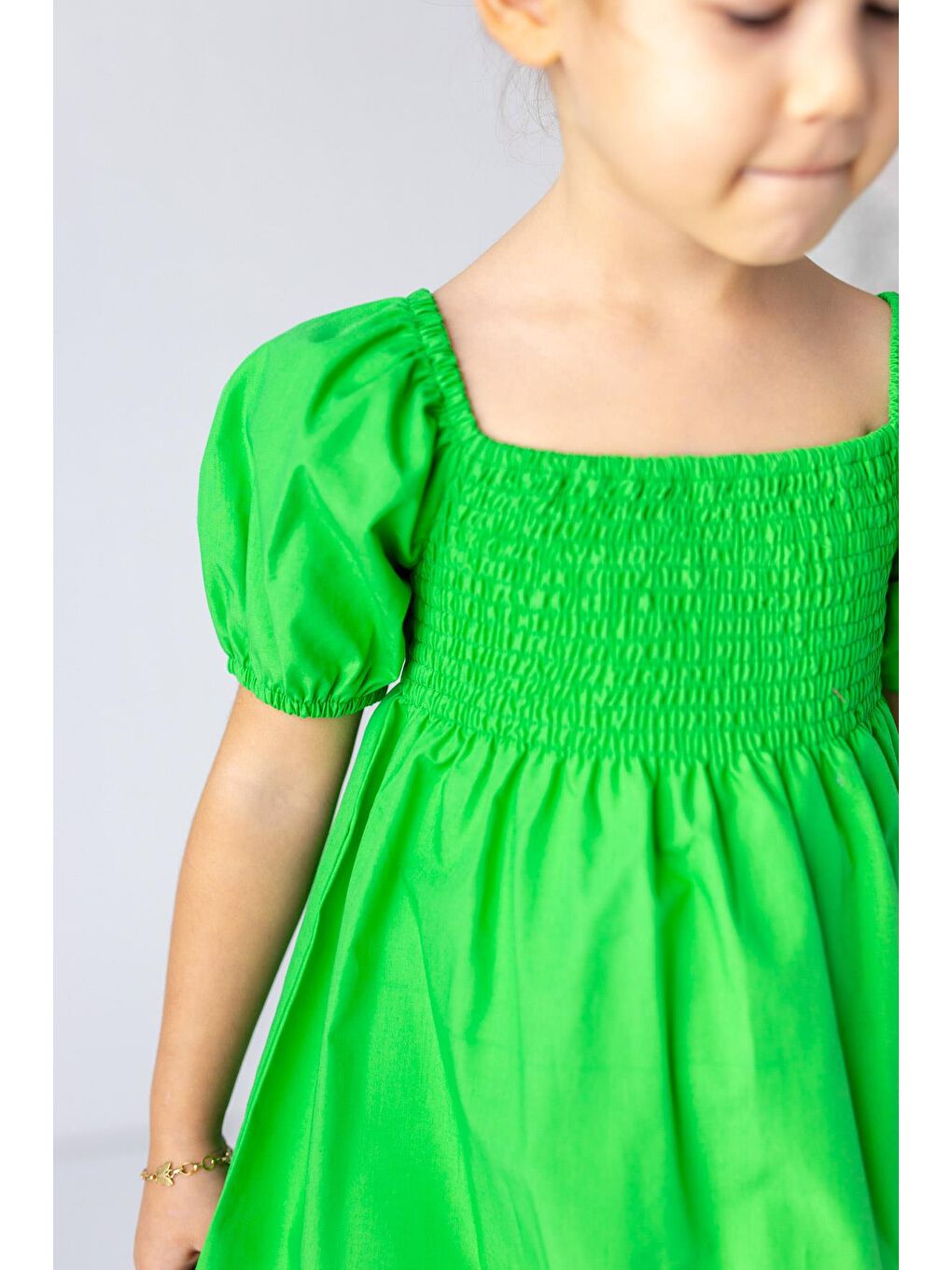Yeşil Kız Çocuk Balon Kollu Gipeli Dokuma Elbise-1