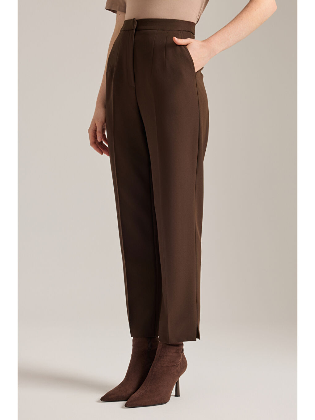 Kahverengi Dokuma Pantolon-3