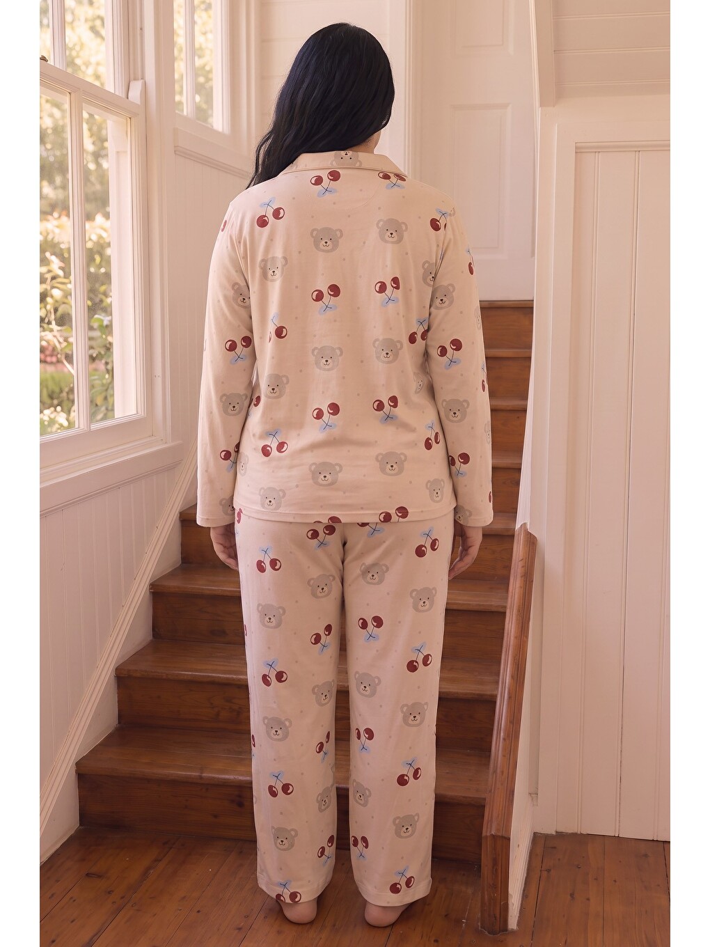 Ekru Krem Desenli Termal Kumaşlı Ultra Soft Yumuşak Büyük Beden Battal Boy Düğmeli Örme Pijama Takımı-2