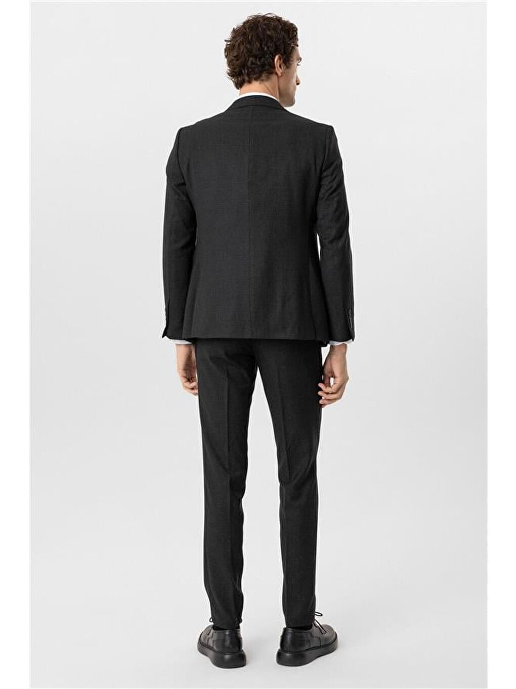 Antrasit Slim Armürlü Sivri Yaka 6 Drop Yelekli Takım Elbise-8