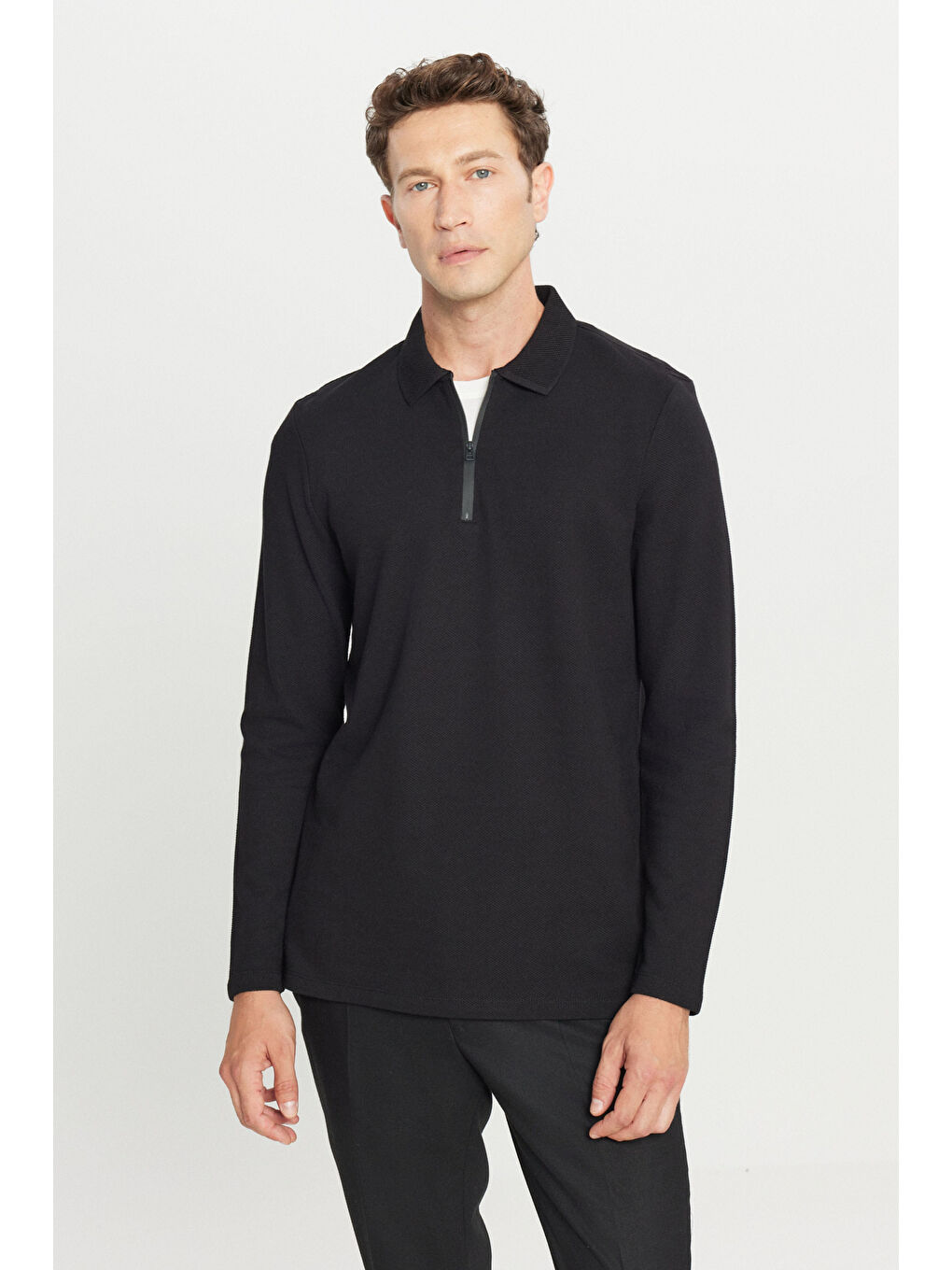 Erkek Siyah %100 Pamuk Slim Fit Dar Kesim Polo Yaka Uzun Kollu Tişört