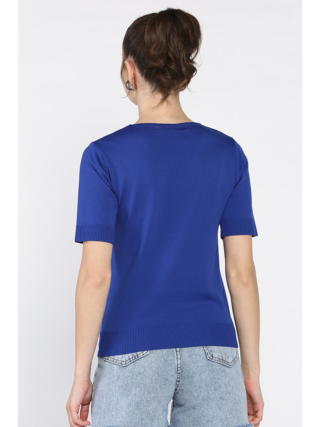 Mavi Kadın V Yaka Aksesuarlı Triko Bluz-2