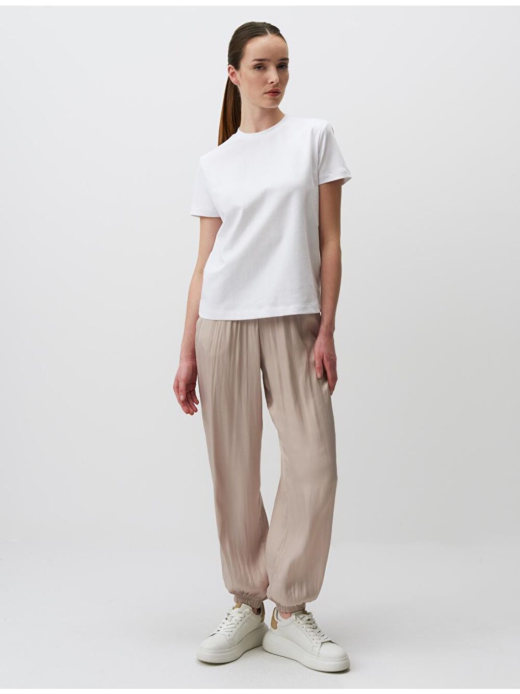 Bej Yüksek Bel Lastikli Paça Dokuma Pantolon-1