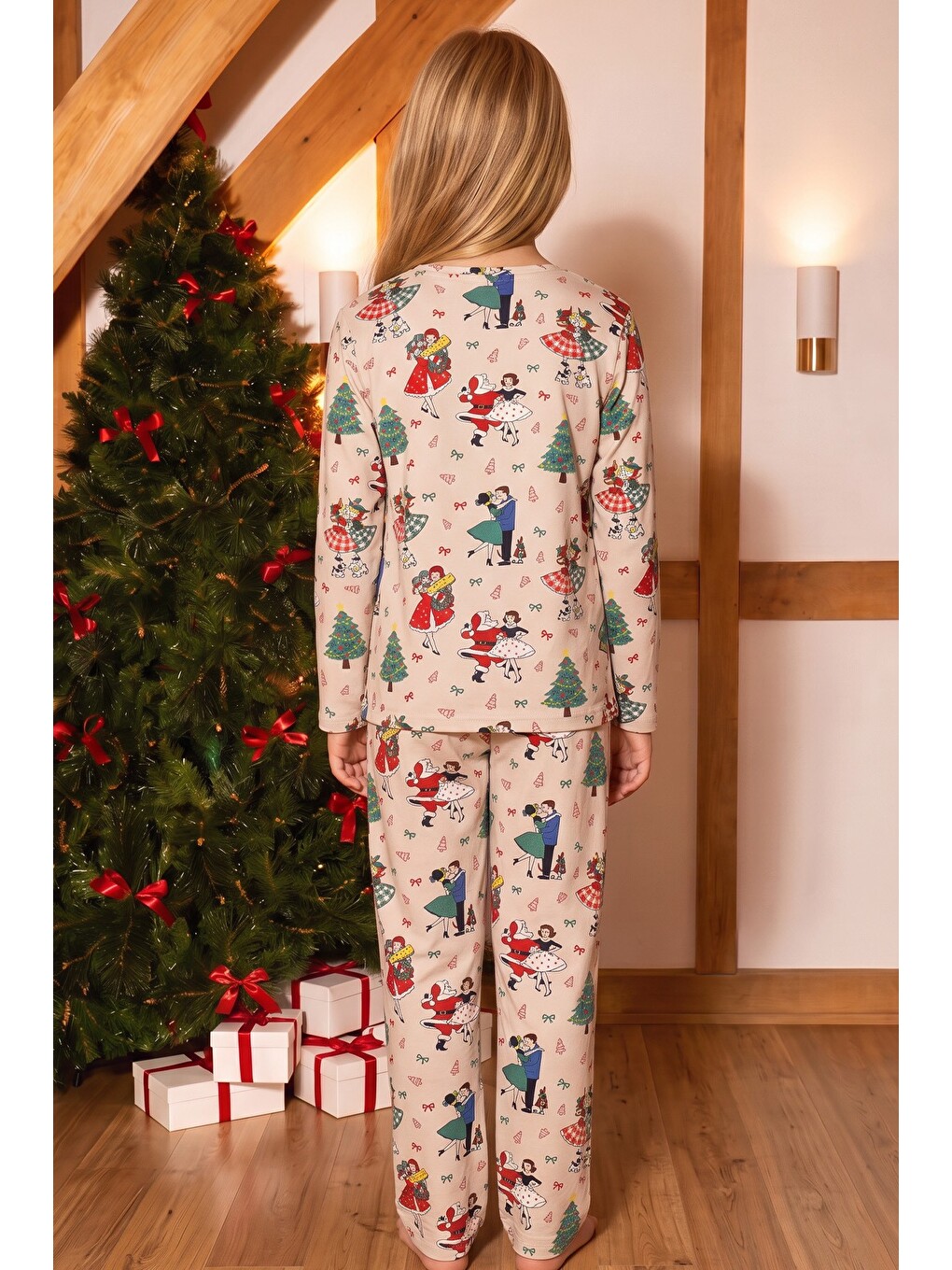 Ekru Krem Yılbaşı Temalı Desenli Termal Kumaşlı Ultra Soft Yumuşak Örme Pijama Takımı-4