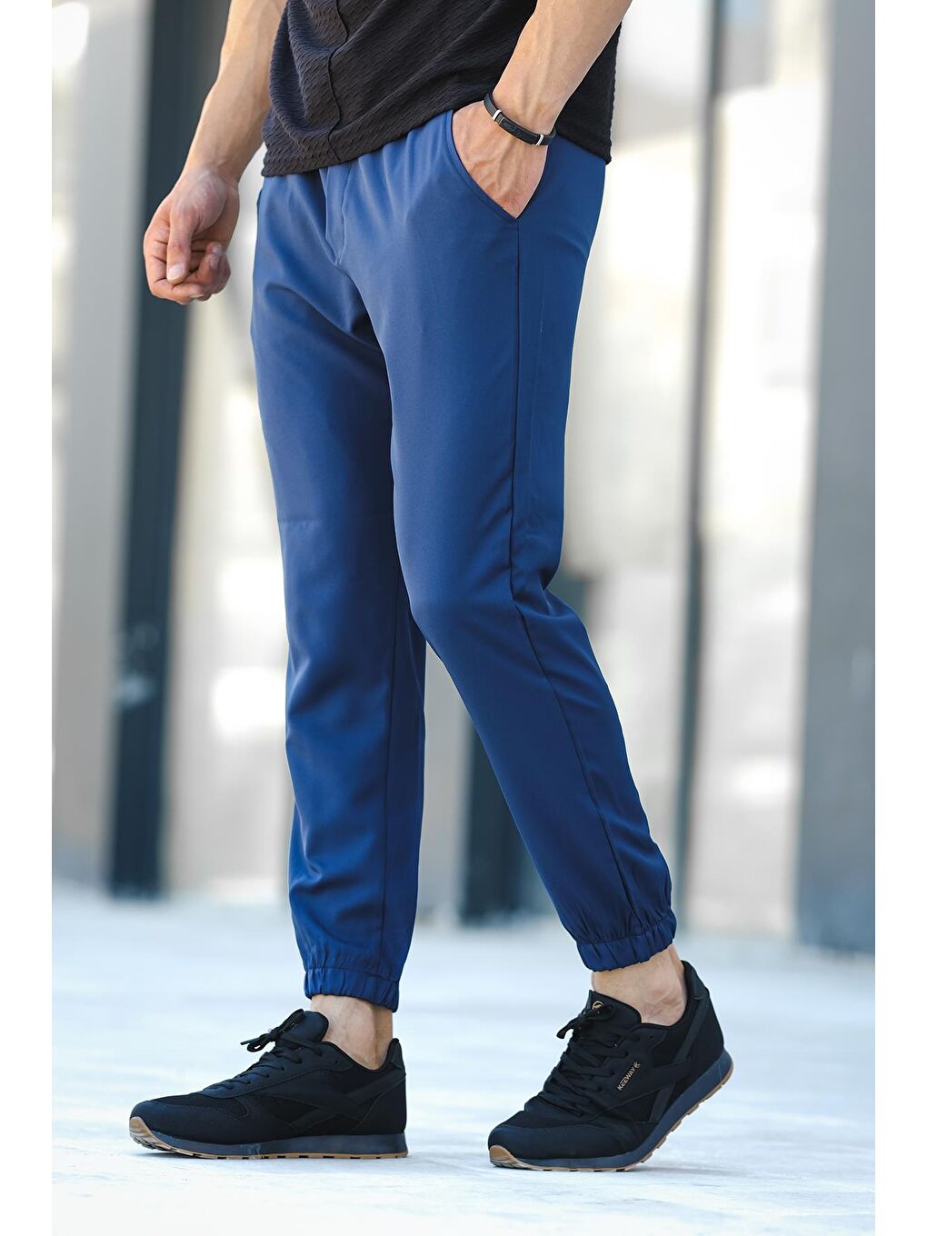 Lacivert Paçası ve Beli  Lastikli Erkek Jogger Pantolon