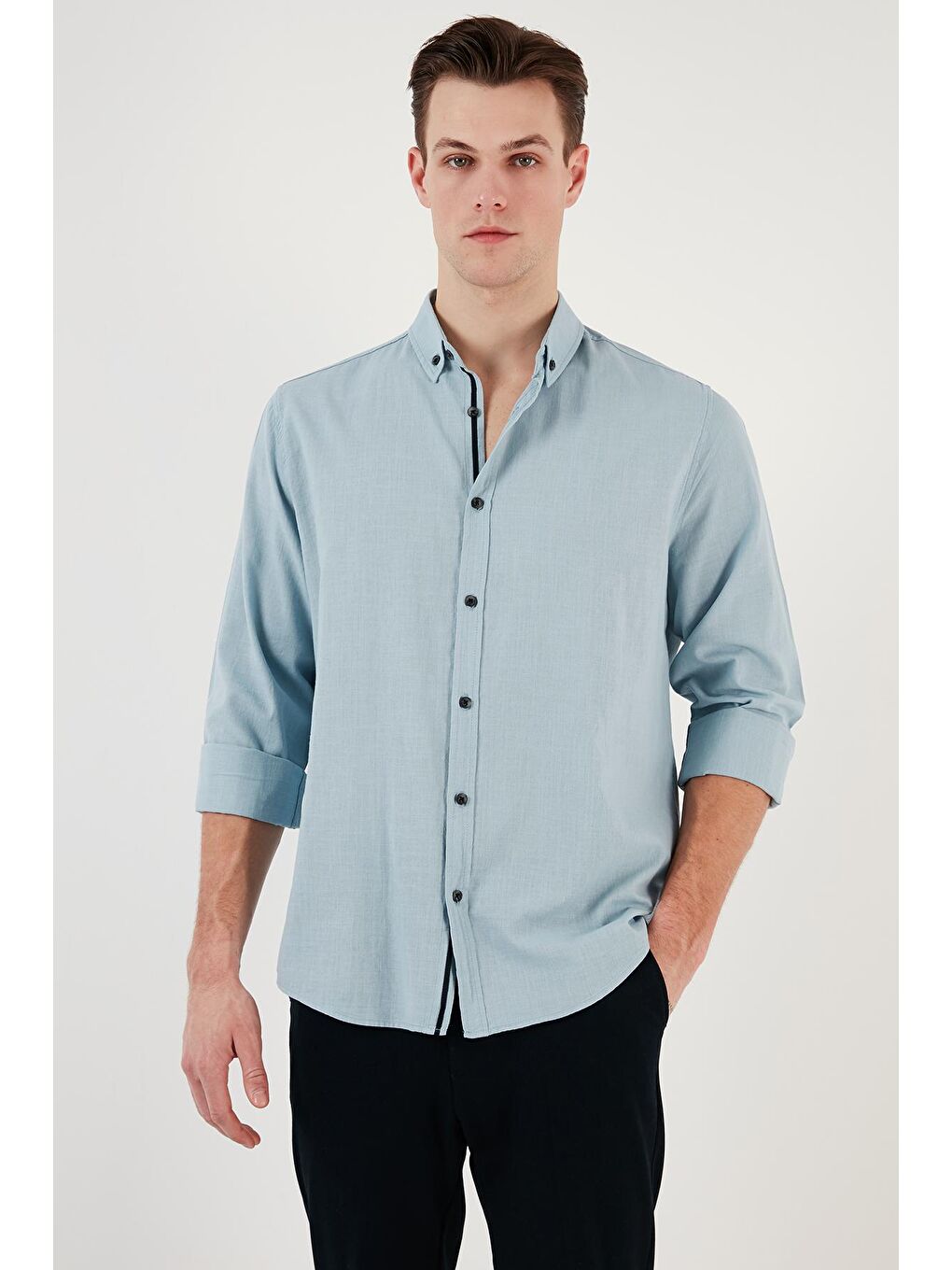 Turkuaz Regular Fit Düğmeli Yaka %100 Pamuk Erkek Gömlek CF20S111871-1