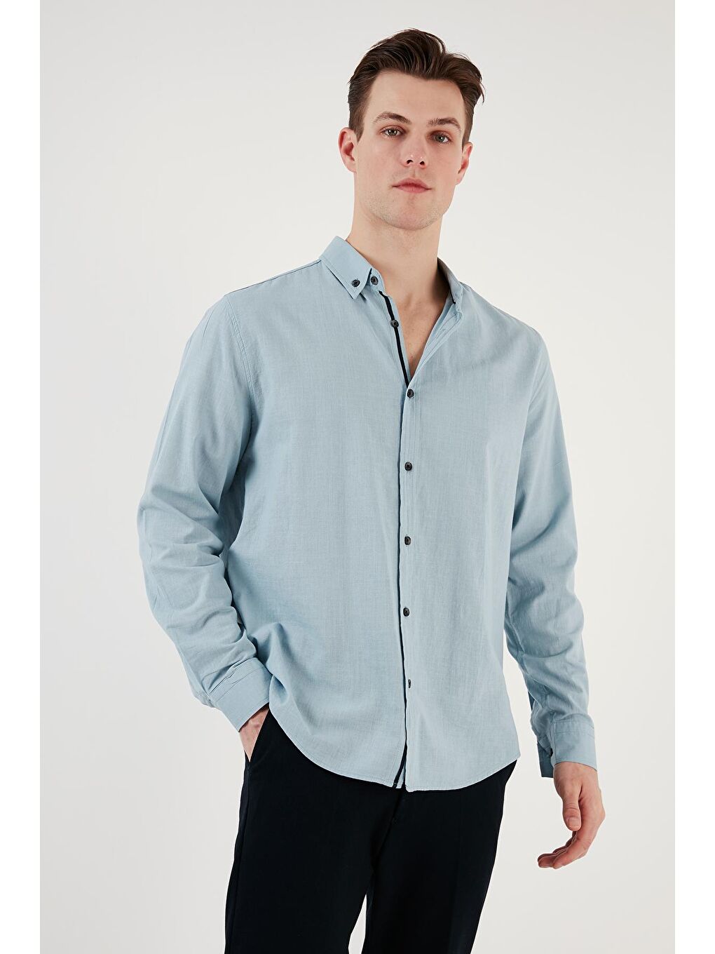 Turkuaz Regular Fit Düğmeli Yaka %100 Pamuk Erkek Gömlek CF20S111871-2