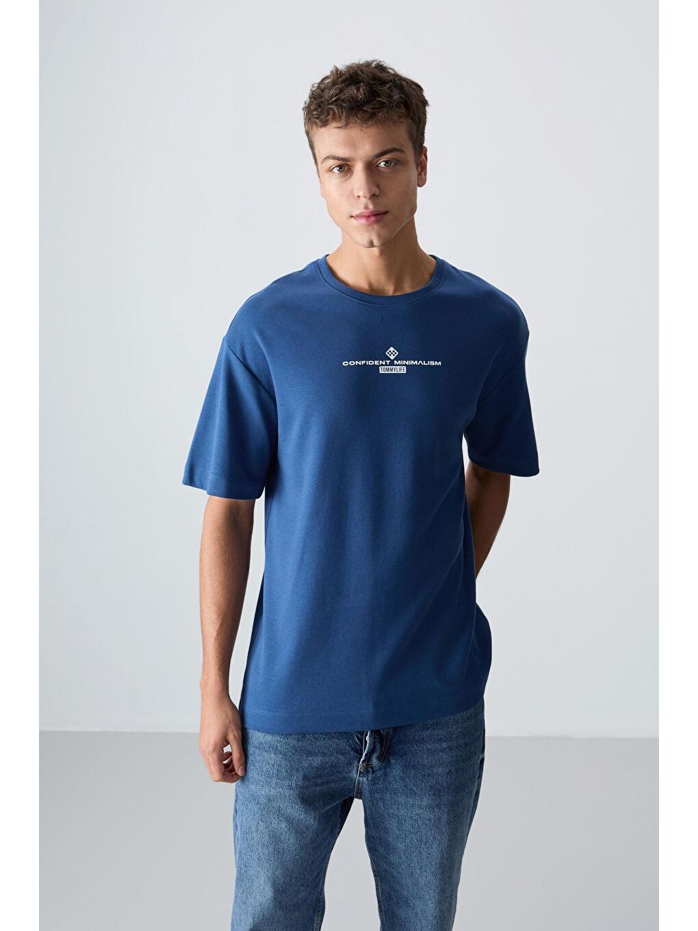 TOMMYLIFE Mavi Pamuklu Kalın Yumuşak Dokulu Oversize Fit Baskılı Erkek T-Shirt - 88321 - 2