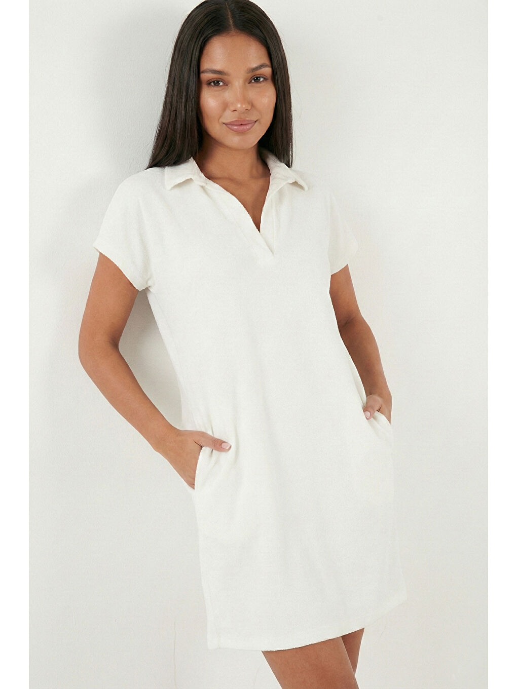 Ekru Regular Fit Polo Yaka Mini Kadın Elbise 5866153-2