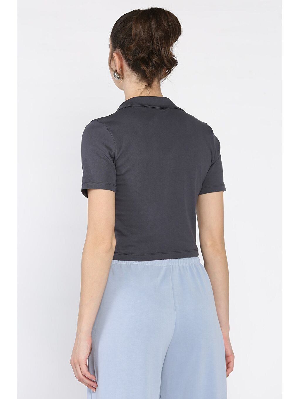 Gri Kadın Polo Yaka Tişört-2