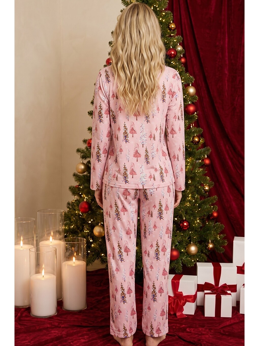 Pembe Yılbaşı Temalı Desenli Termal Kumaşlı Ultra Soft Yumuşak Düğmeli Örme Pijama Takımı-2