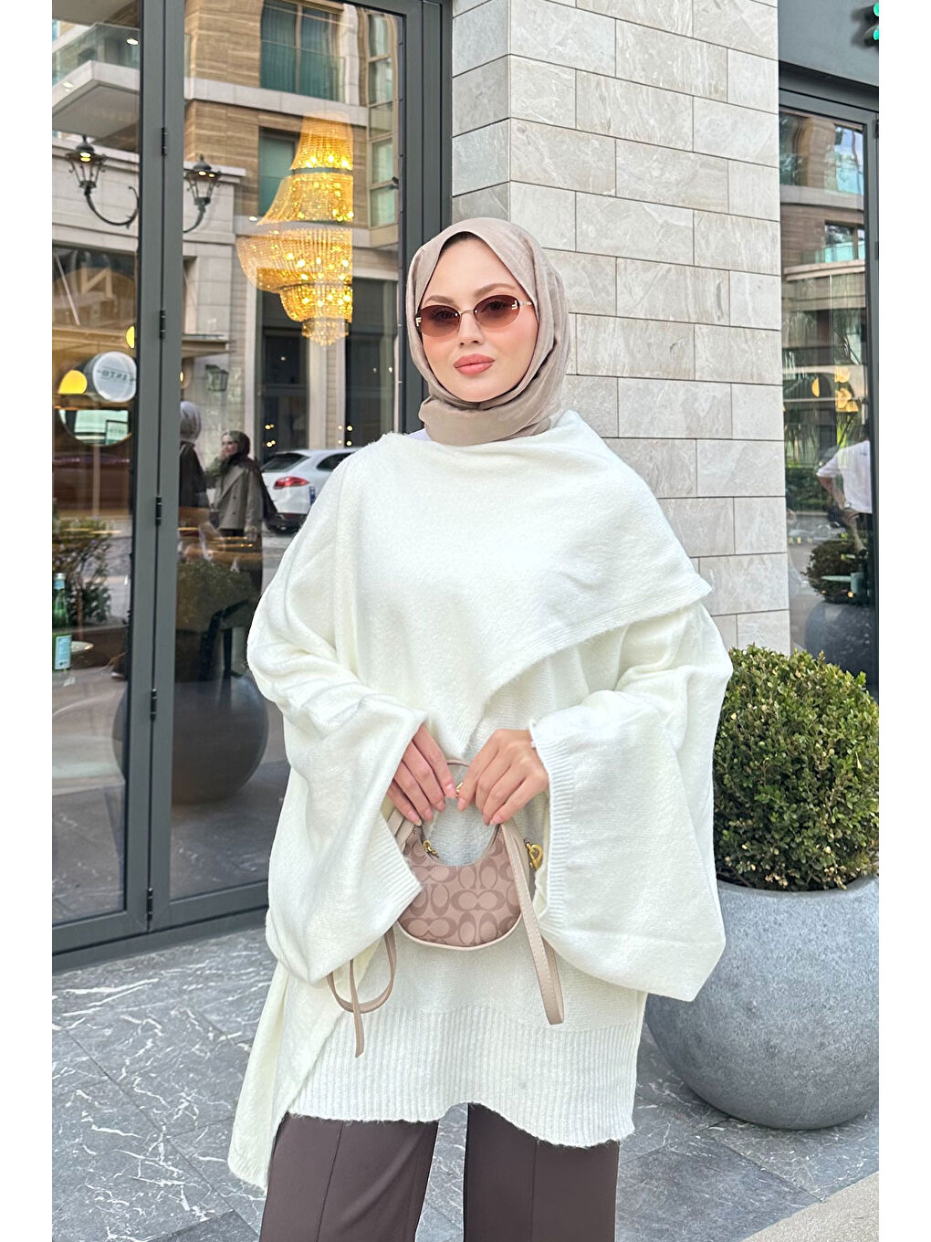 Kadın Şal Detaylı Kazak Beyaz-1