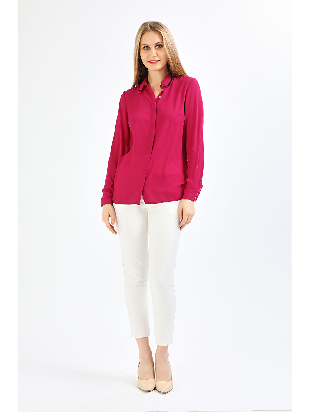 Fuşya Yakası Boncuk Özellikli Gömlek-1