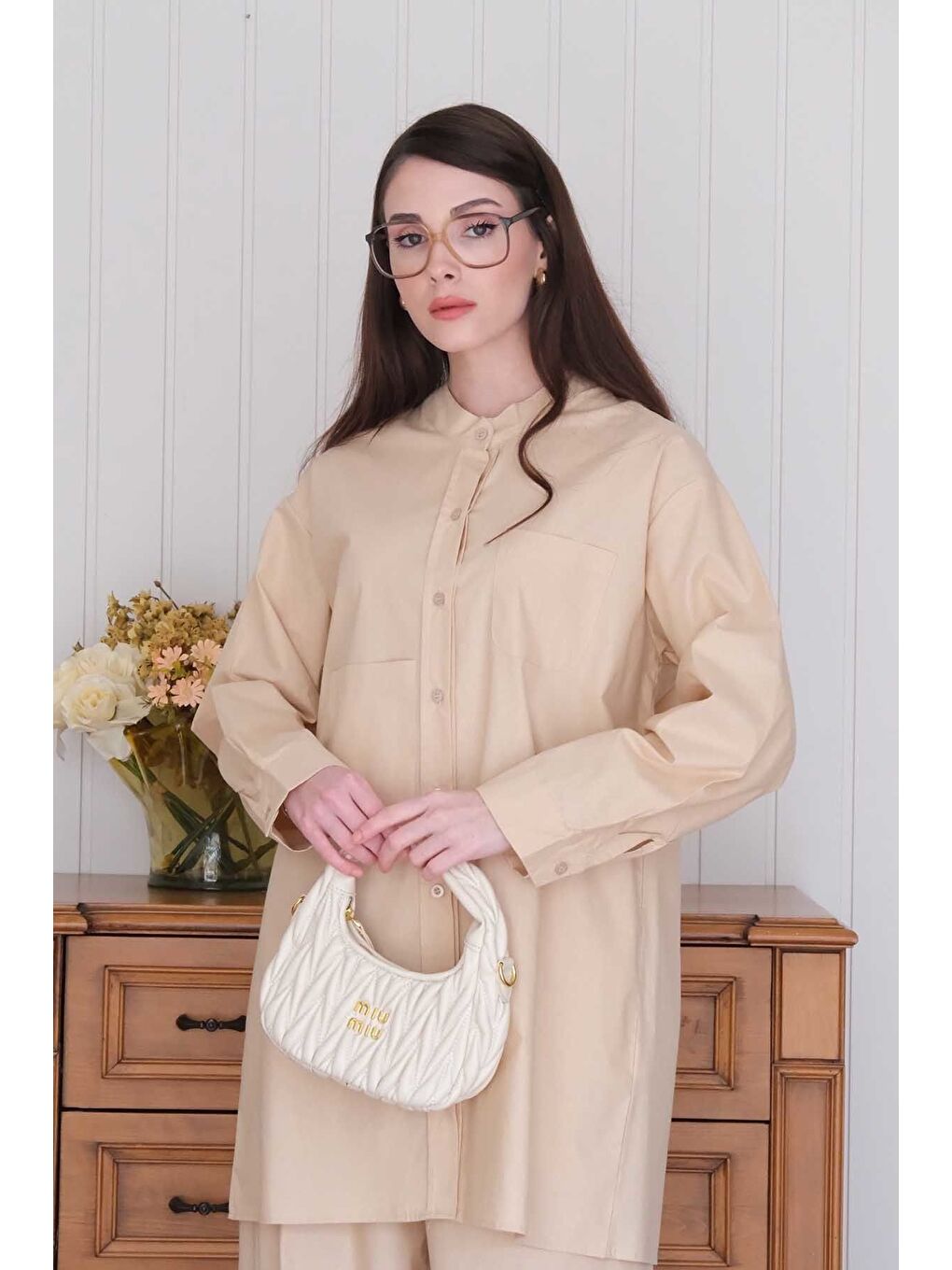 Ekru Krem Çapraz Cep Detay Gömlek