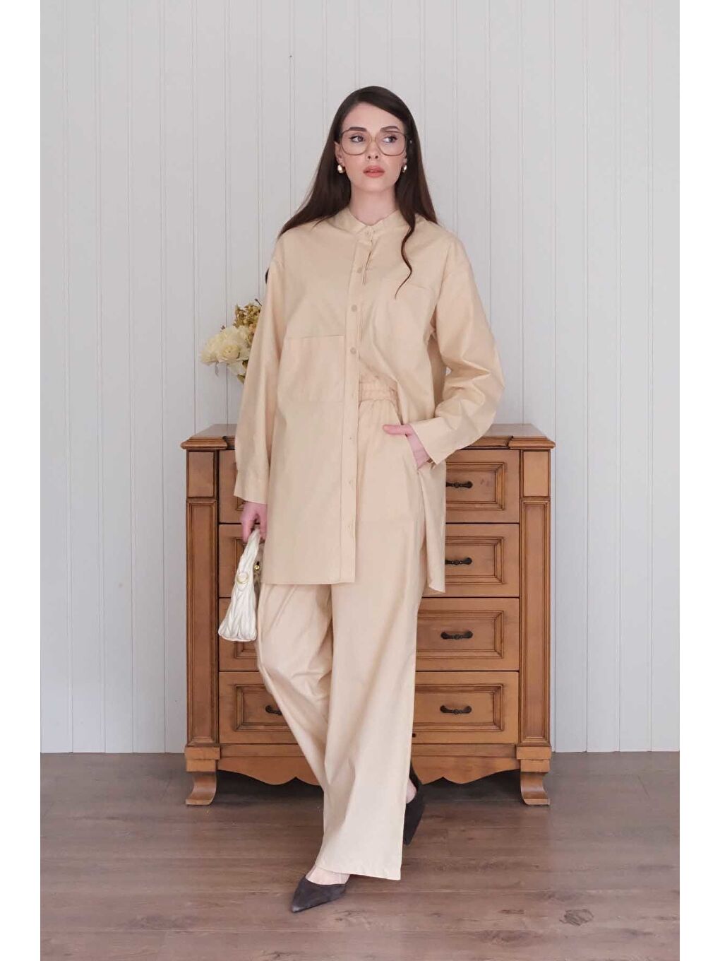 Ekru Krem Çapraz Cep Detay Gömlek-3