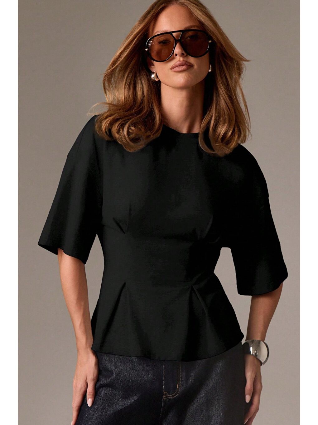 Siyah Kadın Oversize Basic Tişört Pile Detaylı Rahat Kesim Günlük Kombin-1