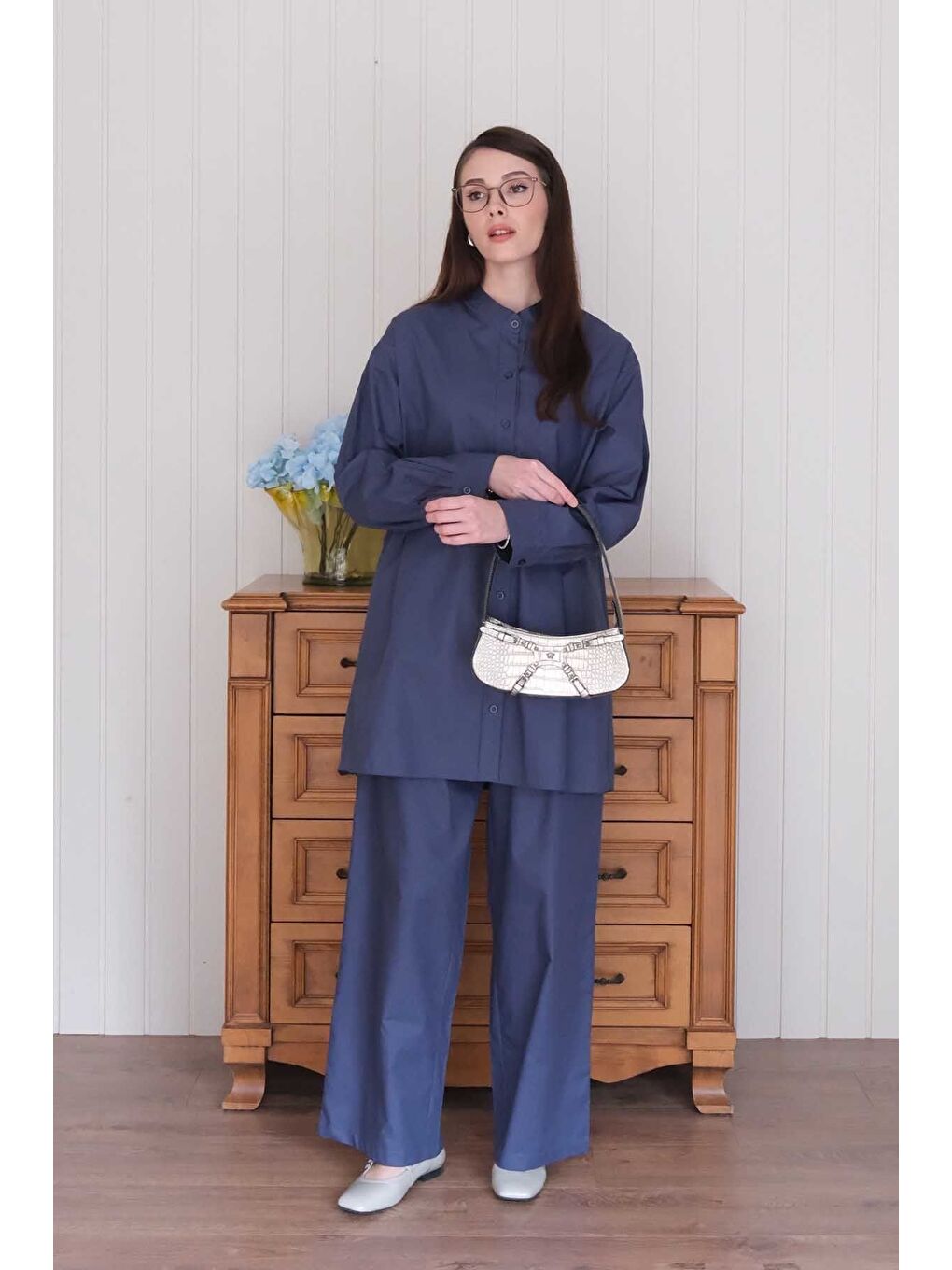 Lacivert Çapraz Cep Detay Gömlek-6