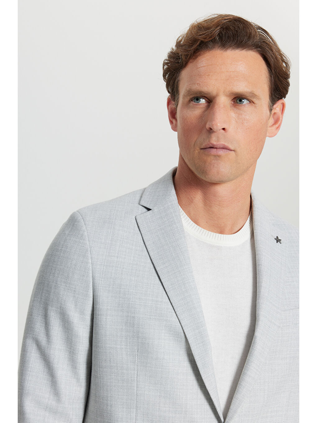 Erkek Gri Regular Fit Normal Kesim Mono Yaka Kapak Cepli Armürlü Blazer Ceket-3