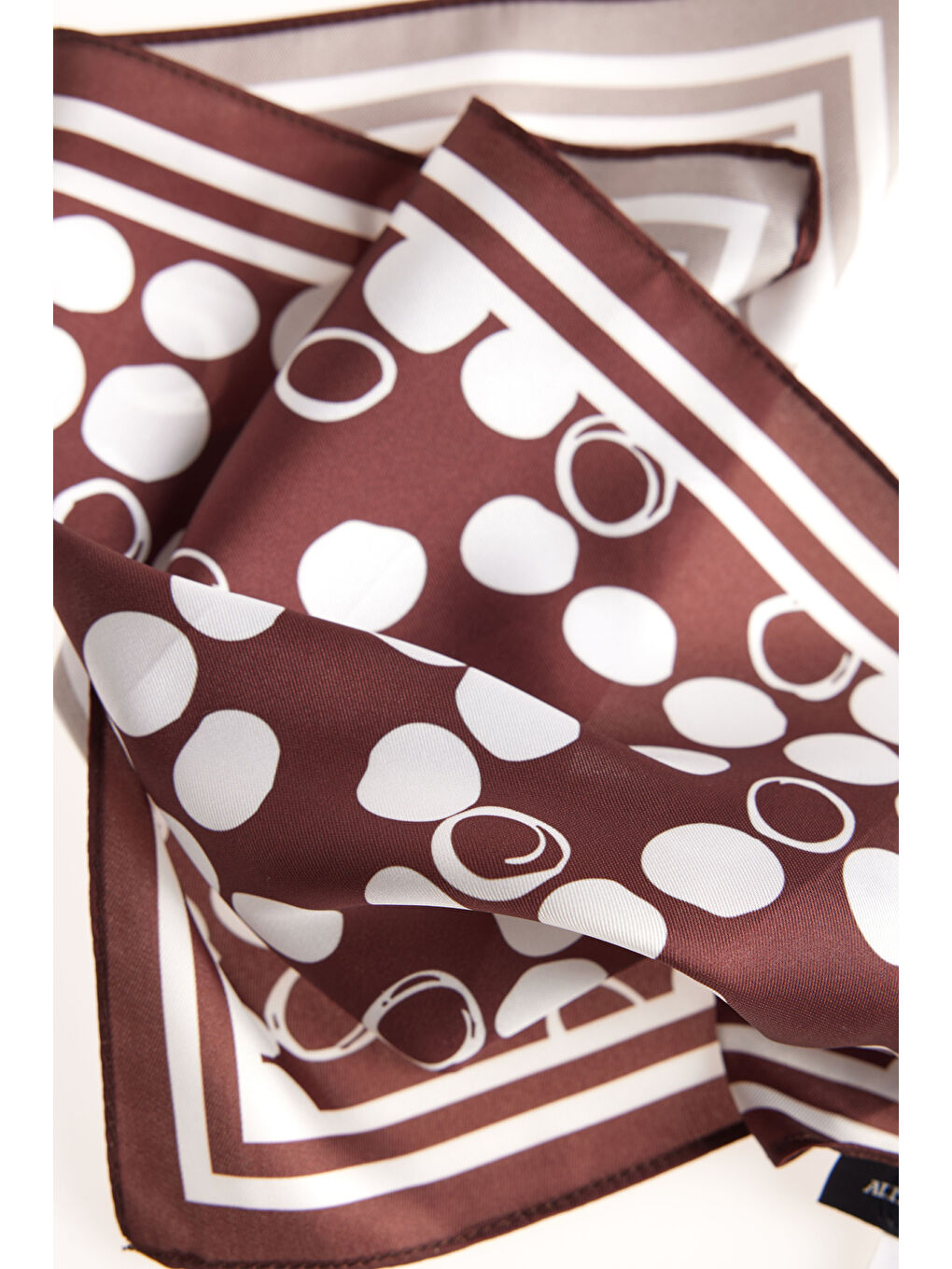 Kahverengi Erkek Kahve-Beyaz Desenli Mendil-2