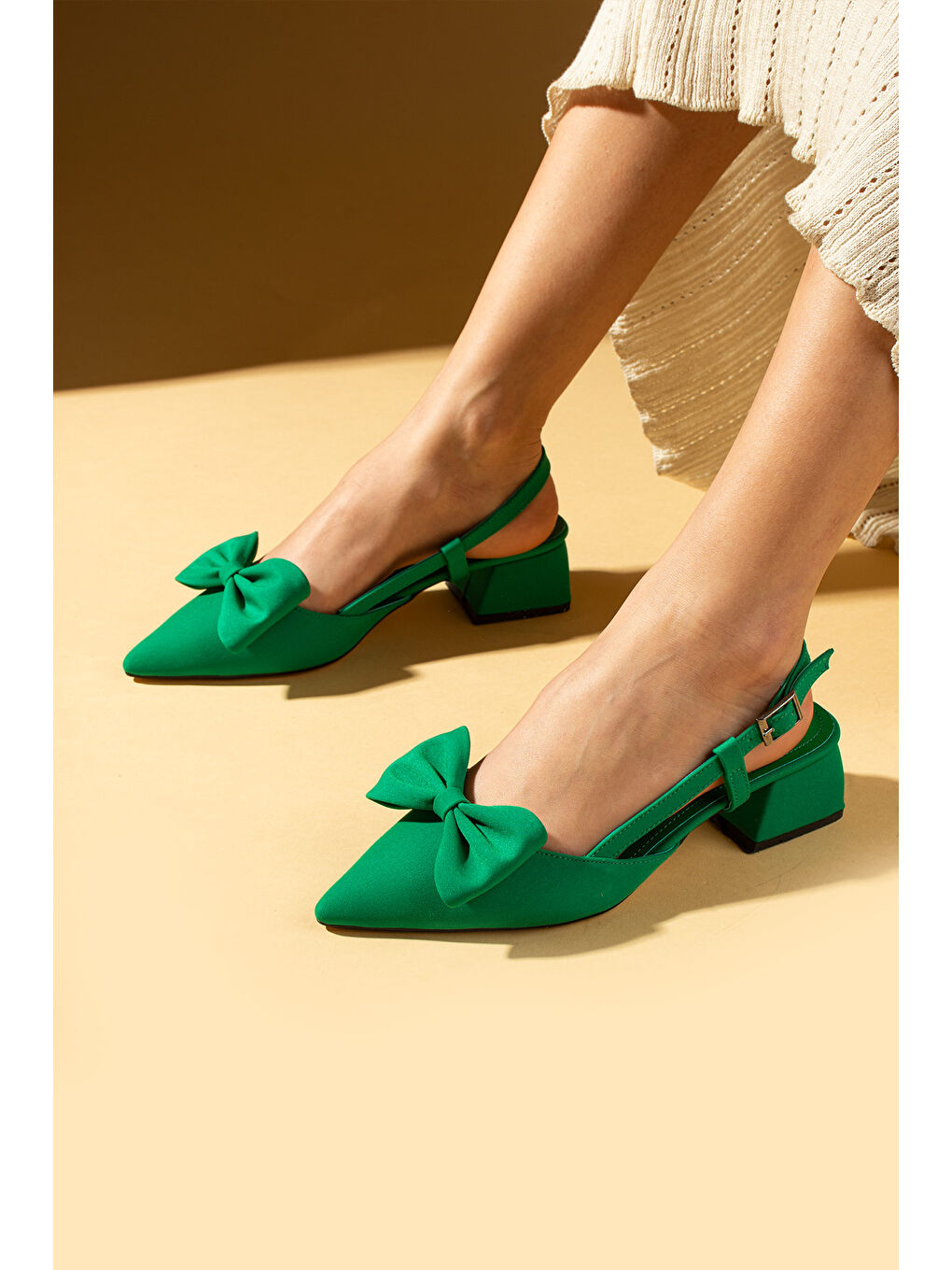 Yeşil Fiyonk Detaylı Saten Kumaş Slingback Kadın Topuklu Ayakkabı 87-141-25Saten